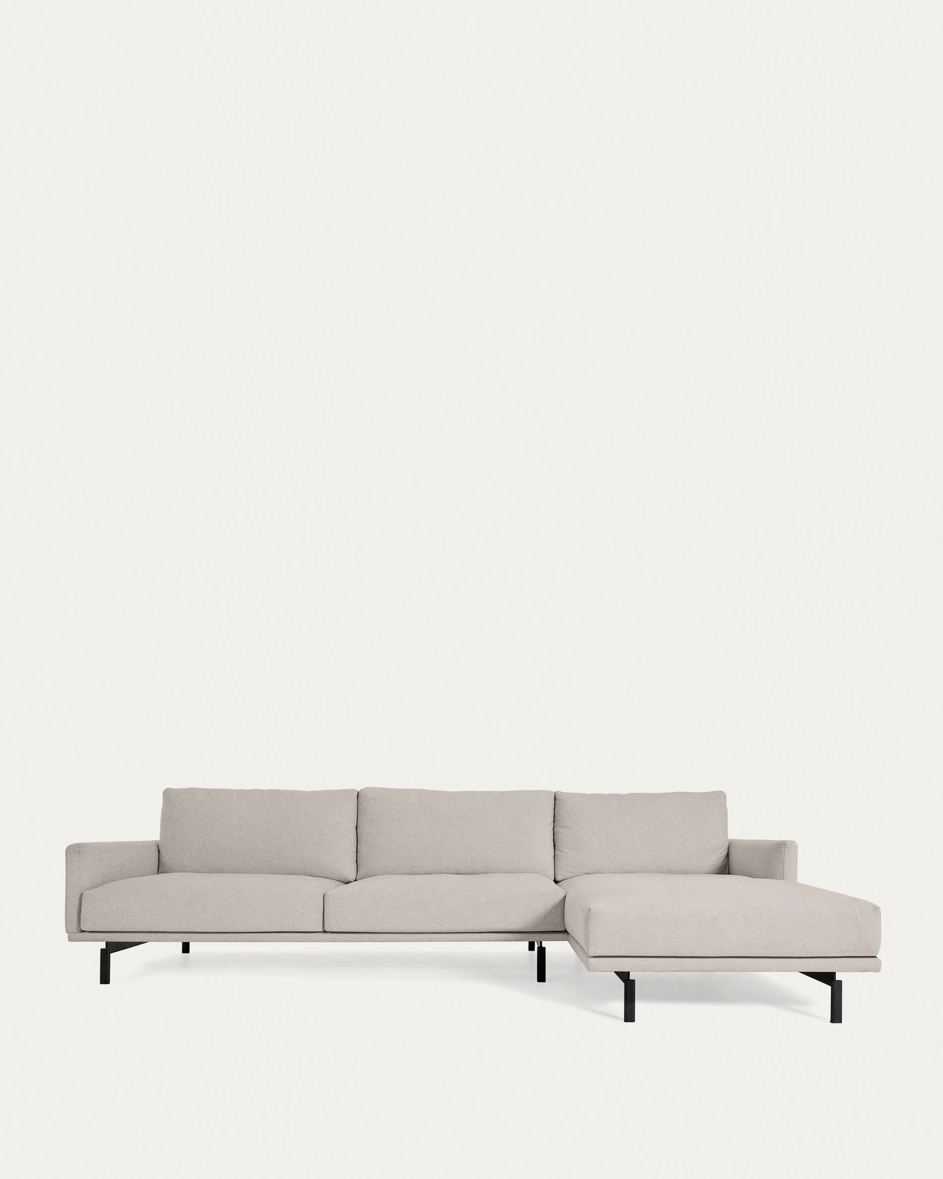 Elegantes, nachhaltiges 4-Sitzer Sofa in Beige mit Chaiselongue rechts, 314 cm, aus recyceltem PET für modernen Komfort.