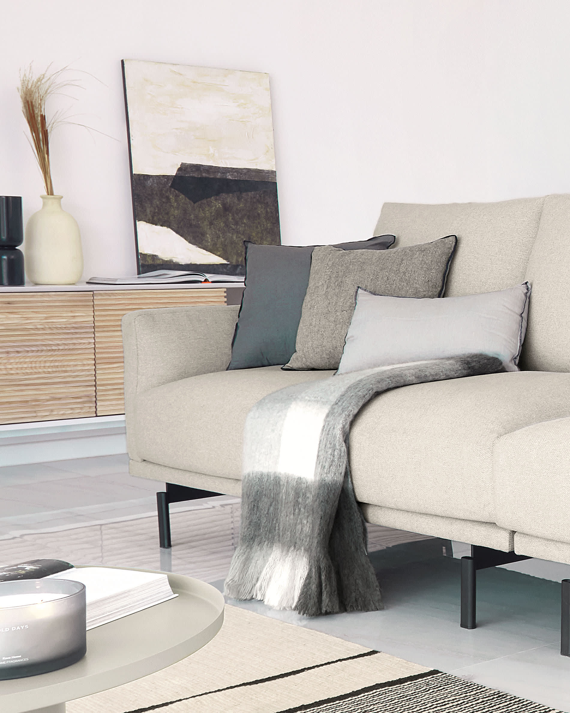 Elegantes 4-Sitzer Sofa in Beige, 334 cm breit, mit nachhaltiger Füllung und modernem Design für stilvollen Komfort.