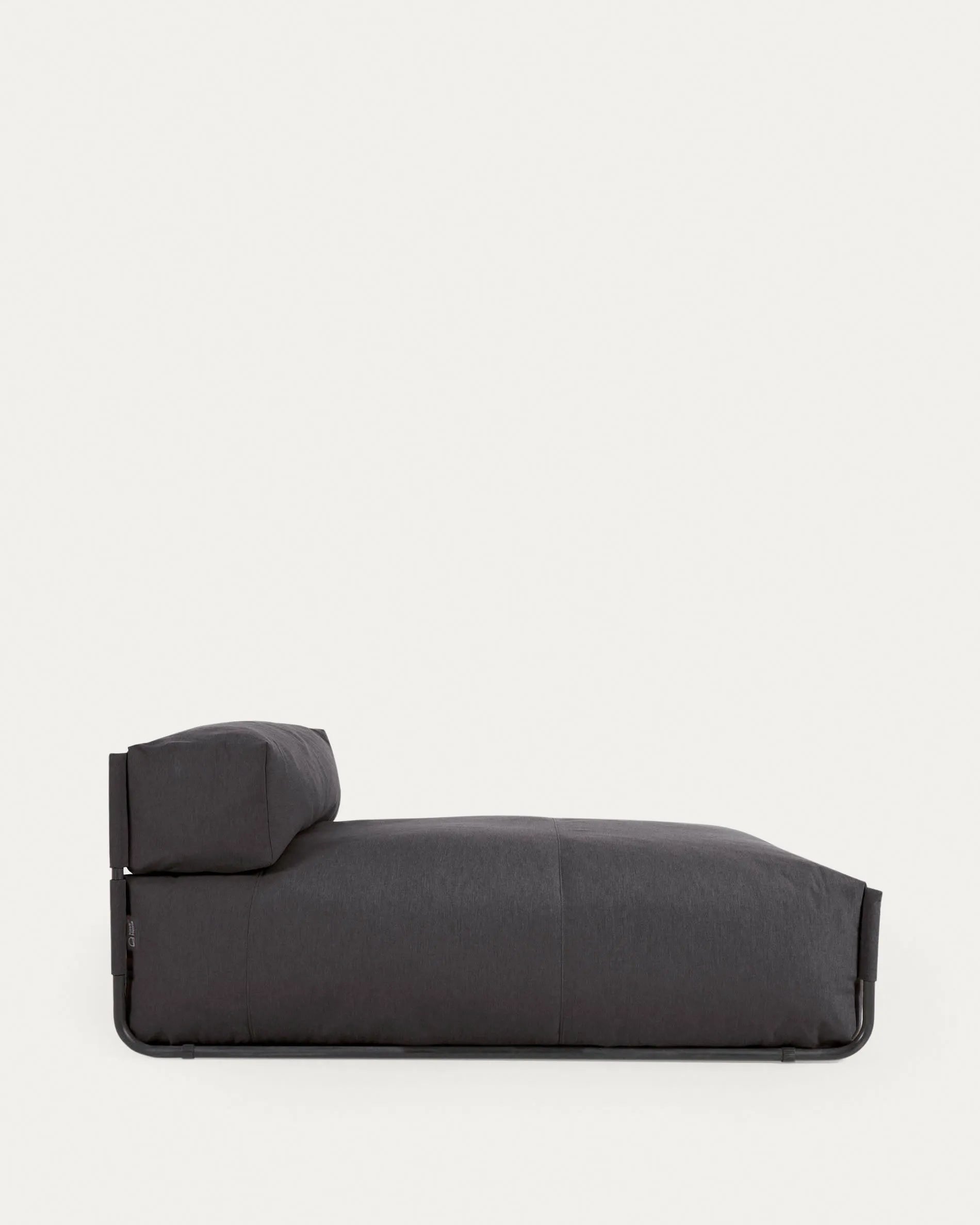 Modulares Outdoor-Sofa mit Rückenlehne, dunkelgrauem Bezug und schwarzem Aluminiumrahmen, 165x101cm, stilvoll und wetterfest.