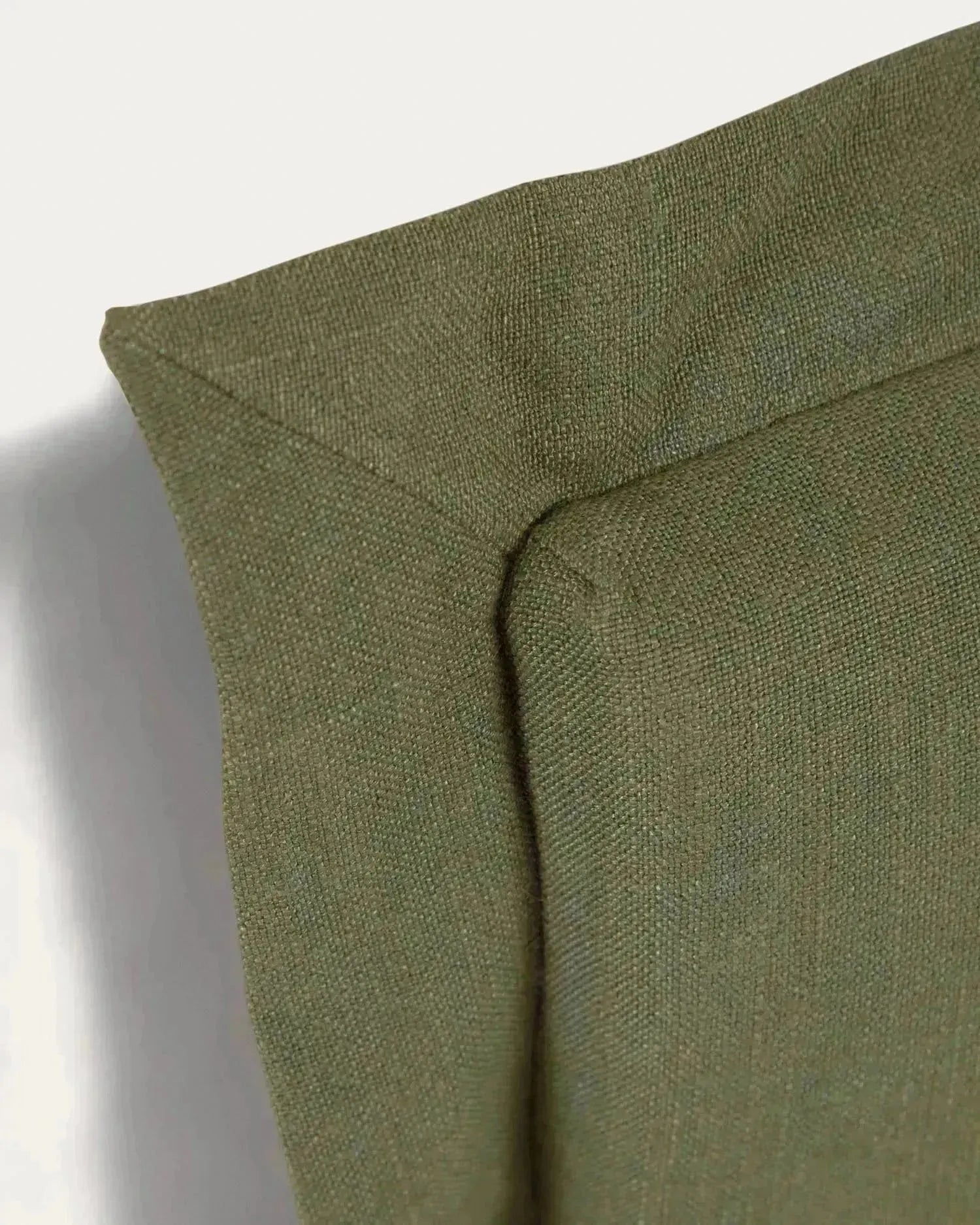 Tanit Bettkopfteil mit abnehmbarem Bezug aus Leinen grün für Bett von 160 cm in Grün präsentiert im Onlineshop von KAQTU Design AG. Zubehör Bett ist von Kave Home
