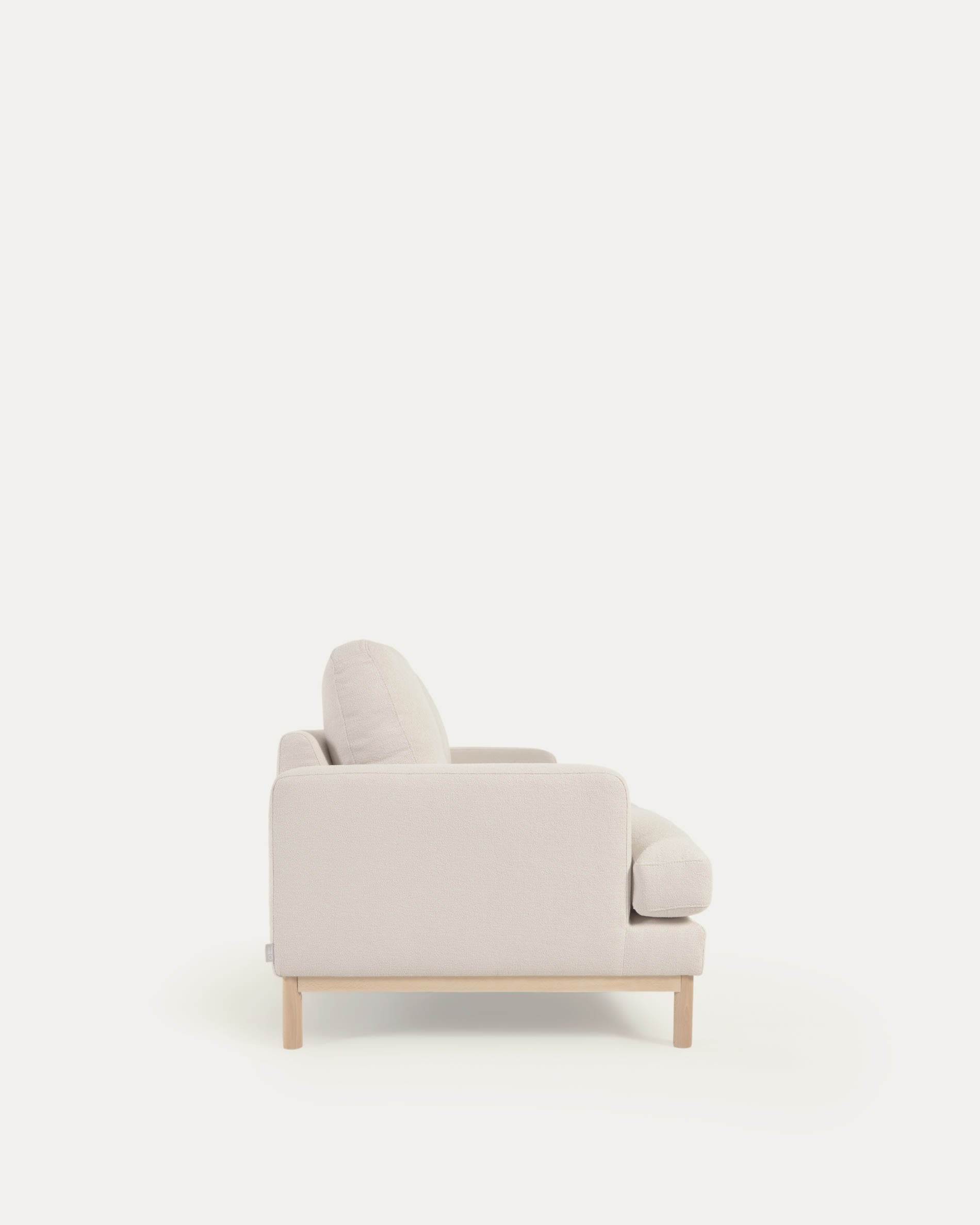 Das Mihaela 3-Sitzer-Sofa, 203 cm, mit weißem Mikro-Bouclé-Stoff und FSC-zertifiziertem Holz, bietet Komfort und modernes Design.