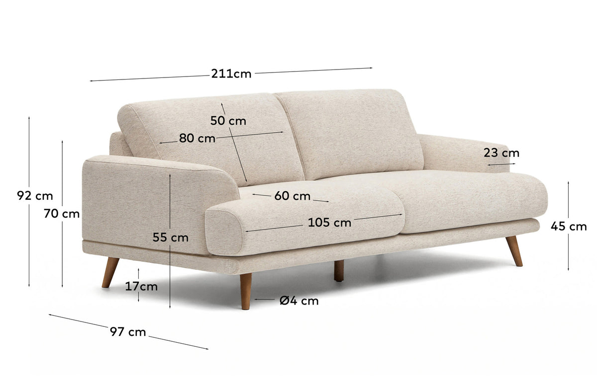 2-Sitzer-Sofa Karin aus beiger Chenille mit Beinen aus massivem Buchenholz mit walnussfarbener Oberfläche 210 cm in Beige präsentiert im Onlineshop von KAQTU Design AG. 2er Sofa ist von Kave Home