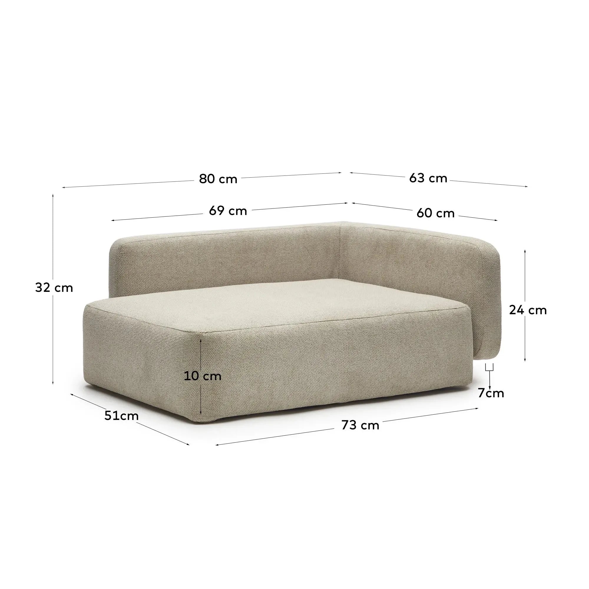 Das Bowie Haustierbett beige (63x80 cm) von Kave Home kombiniert Komfort und Stil, ideal für kleine Haustiere und moderne Wohnräume.