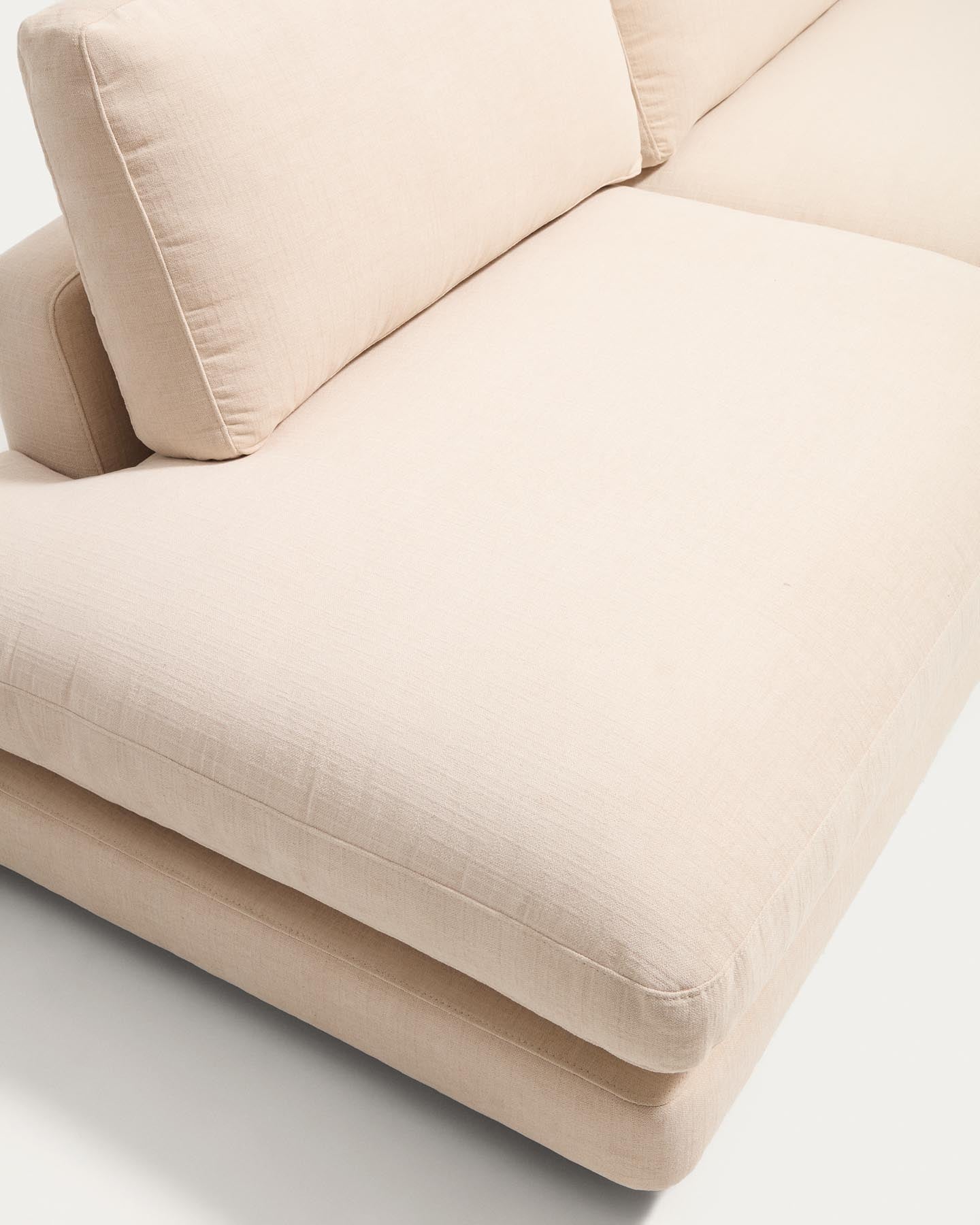 Modulares 3-Sitzer-Sofa Gala aus beigem Chenillegewebe, FSC Mix Credit, 240 cm in Beige präsentiert im Onlineshop von KAQTU Design AG. 3er Sofa ist von Kave Home