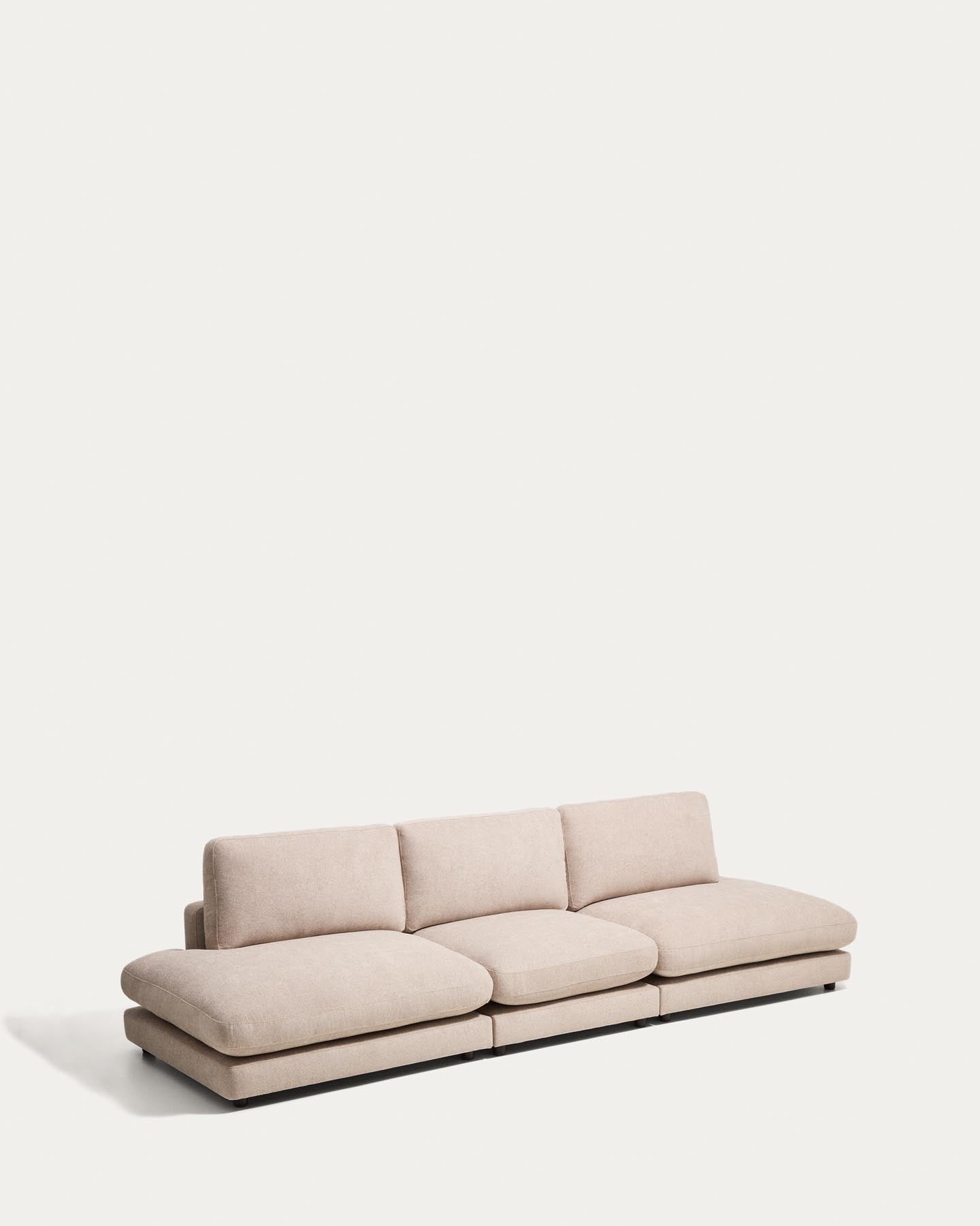 4-Sitzer-Modularsofa Gala aus beigem Microbouclé, FSC Mix Credit, 330 cm in Beige präsentiert im Onlineshop von KAQTU Design AG. 4er Sofa ist von Kave Home
