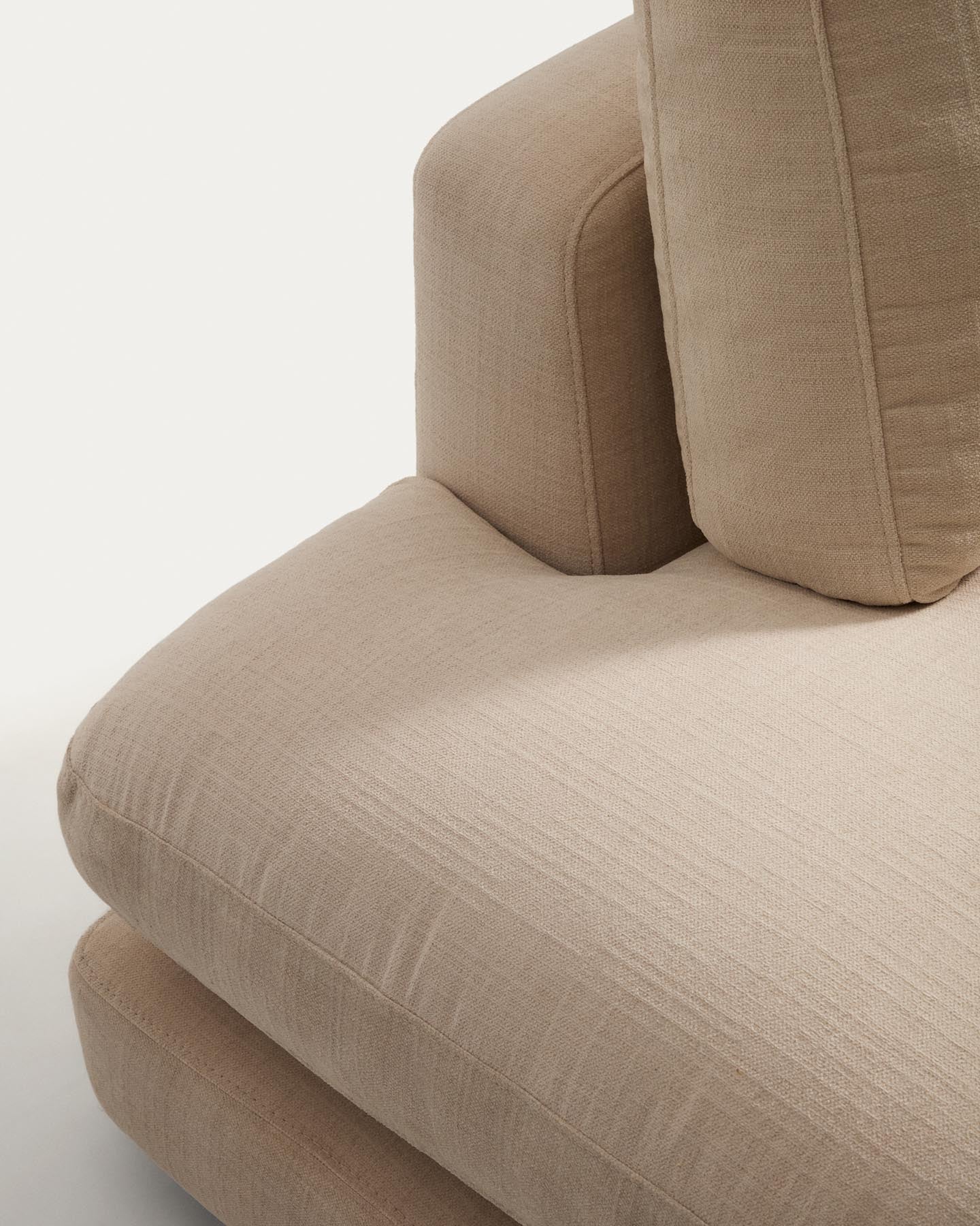 4-Sitzer-Modularsofa Gala aus beiger Chenille, FSC Mix Credit, 330 cm in Beige präsentiert im Onlineshop von KAQTU Design AG. 4er Sofa ist von Kave Home