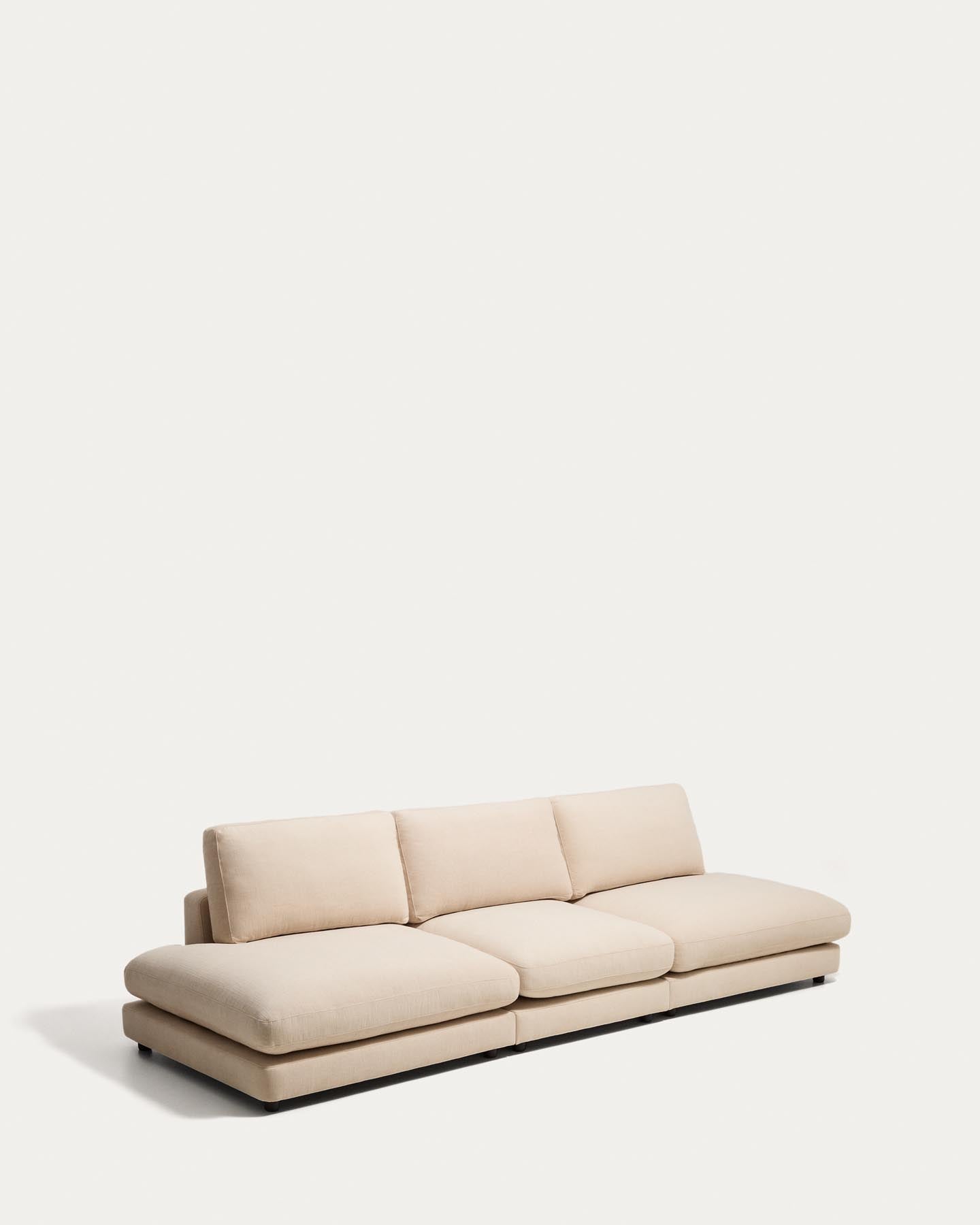 4-Sitzer-Modularsofa Gala aus beiger Chenille, FSC Mix Credit, 330 cm in Beige präsentiert im Onlineshop von KAQTU Design AG. 4er Sofa ist von Kave Home