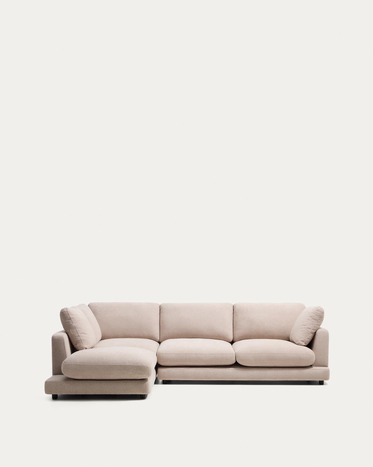 4-Sitzer-Sofa Gala aus Microbouclé mit Chaiselongue links in Beige, FSC Mix Credit, 300 cm in Beige präsentiert im Onlineshop von KAQTU Design AG. L-Sofa links ist von Kave Home