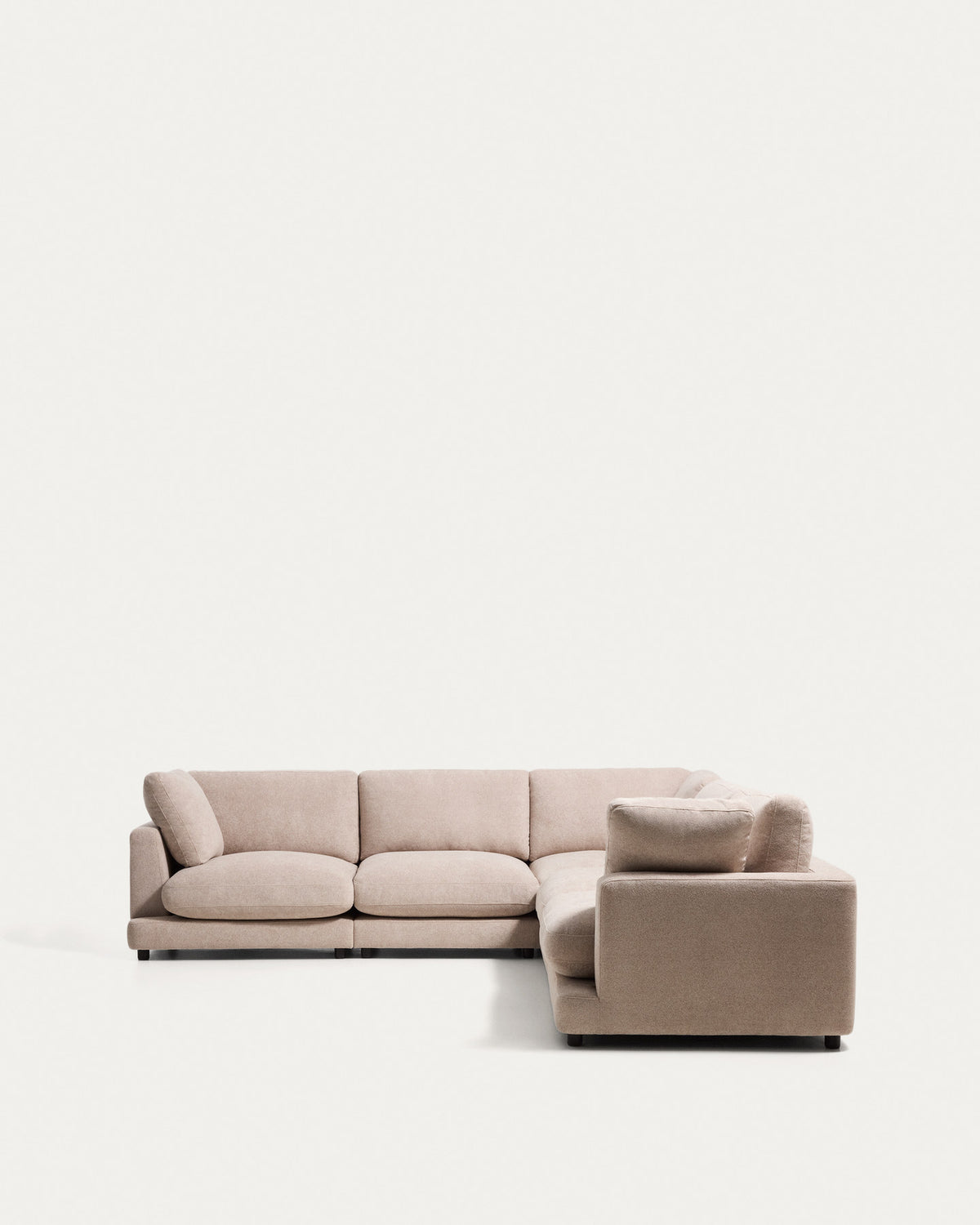 6-Sitzer-Ecksofa Gala aus beigem Microbouclé, FSC Mix Credit, 300 x 300 cm in Beige präsentiert im Onlineshop von KAQTU Design AG. Ecksofa ist von Kave Home