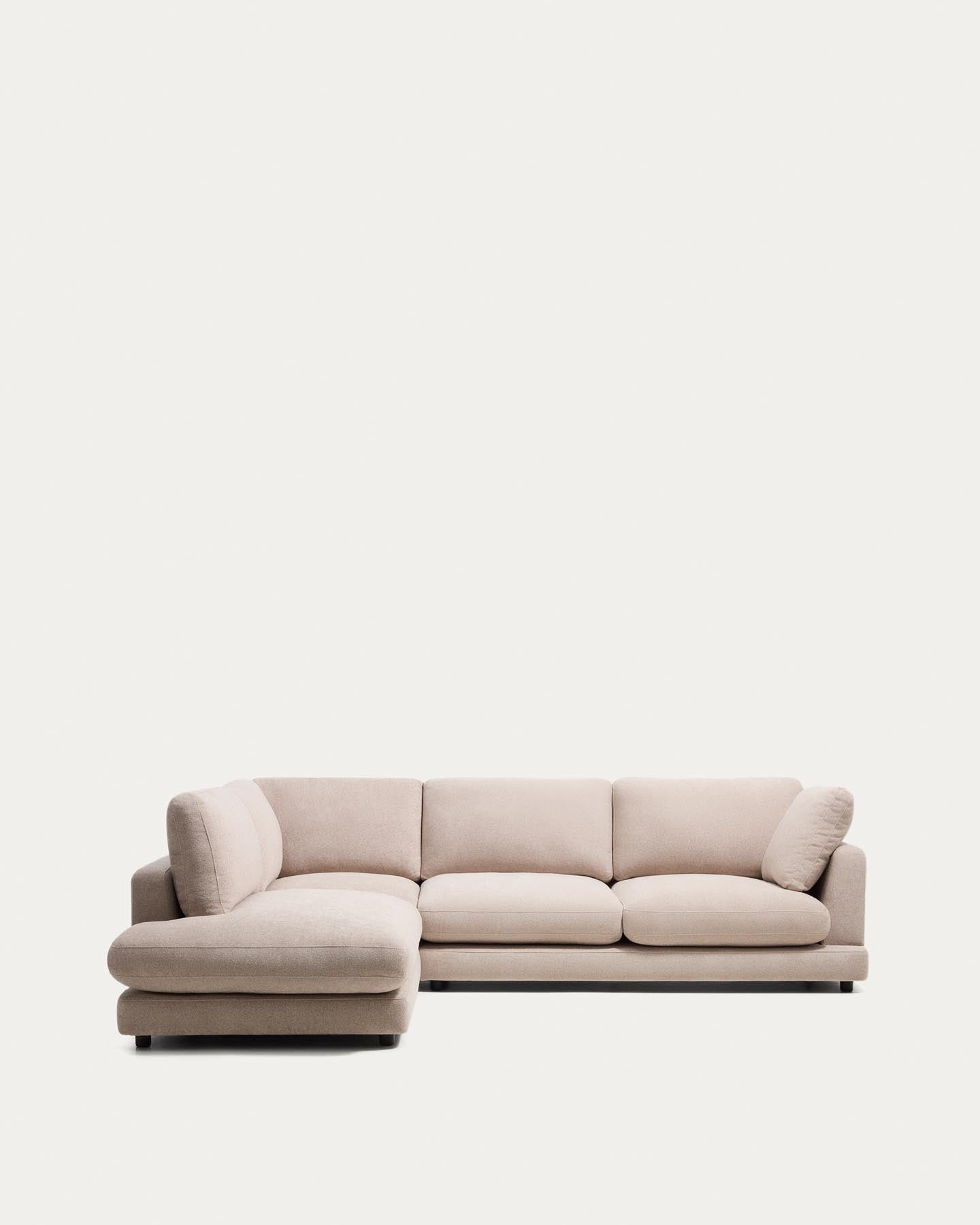 5-Sitzer-Ecksofa Gala mit Randmodul links aus beigem Microbouclé, FSC Mix Credit, 225 x 300 cm in Beige präsentiert im Onlineshop von KAQTU Design AG. L-Sofa links ist von Kave Home
