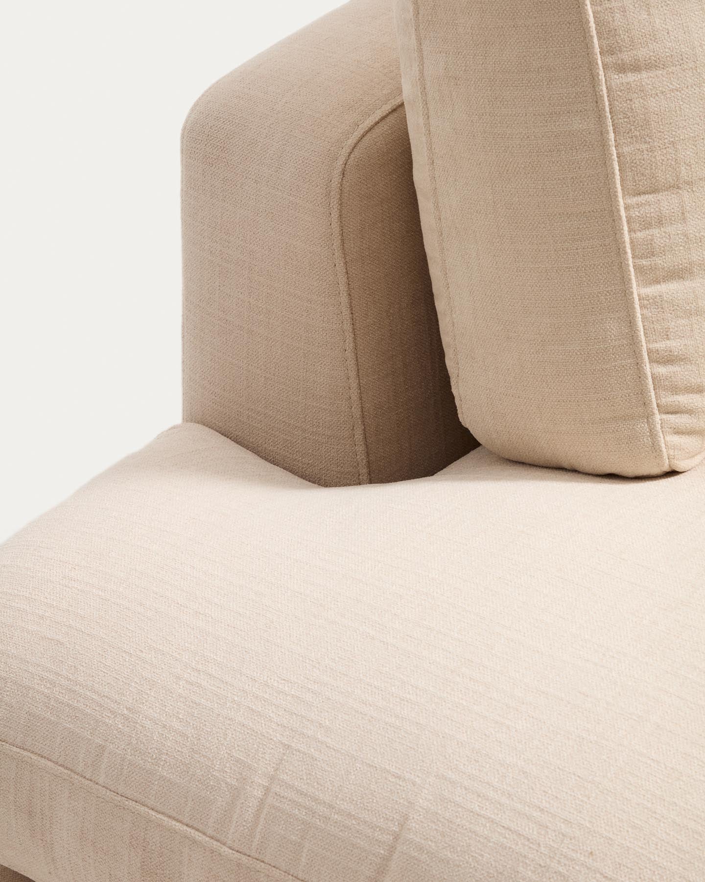 5-Sitzer-Ecksofa Gala mit Randmodul links aus beiger Chenille, FSC Mix Credit, 225 x 300 cm in Beige präsentiert im Onlineshop von KAQTU Design AG. L-Sofa links ist von Kave Home