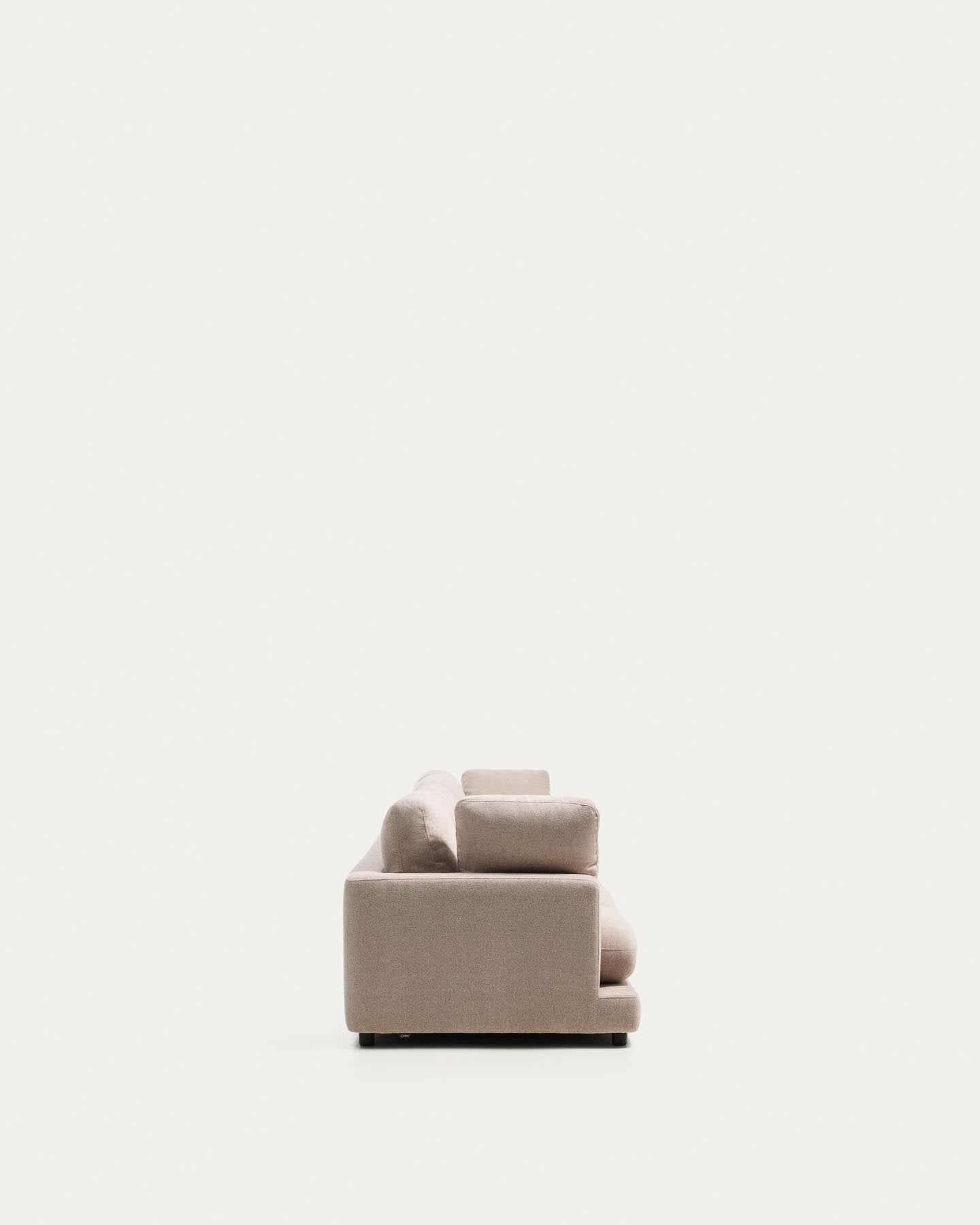 6-Sitzer-Sofa Gala aus beigem Microbouclé, FSC Mix Credit, 390 cm in Beige präsentiert im Onlineshop von KAQTU Design AG. 5er Sofa ist von Kave Home