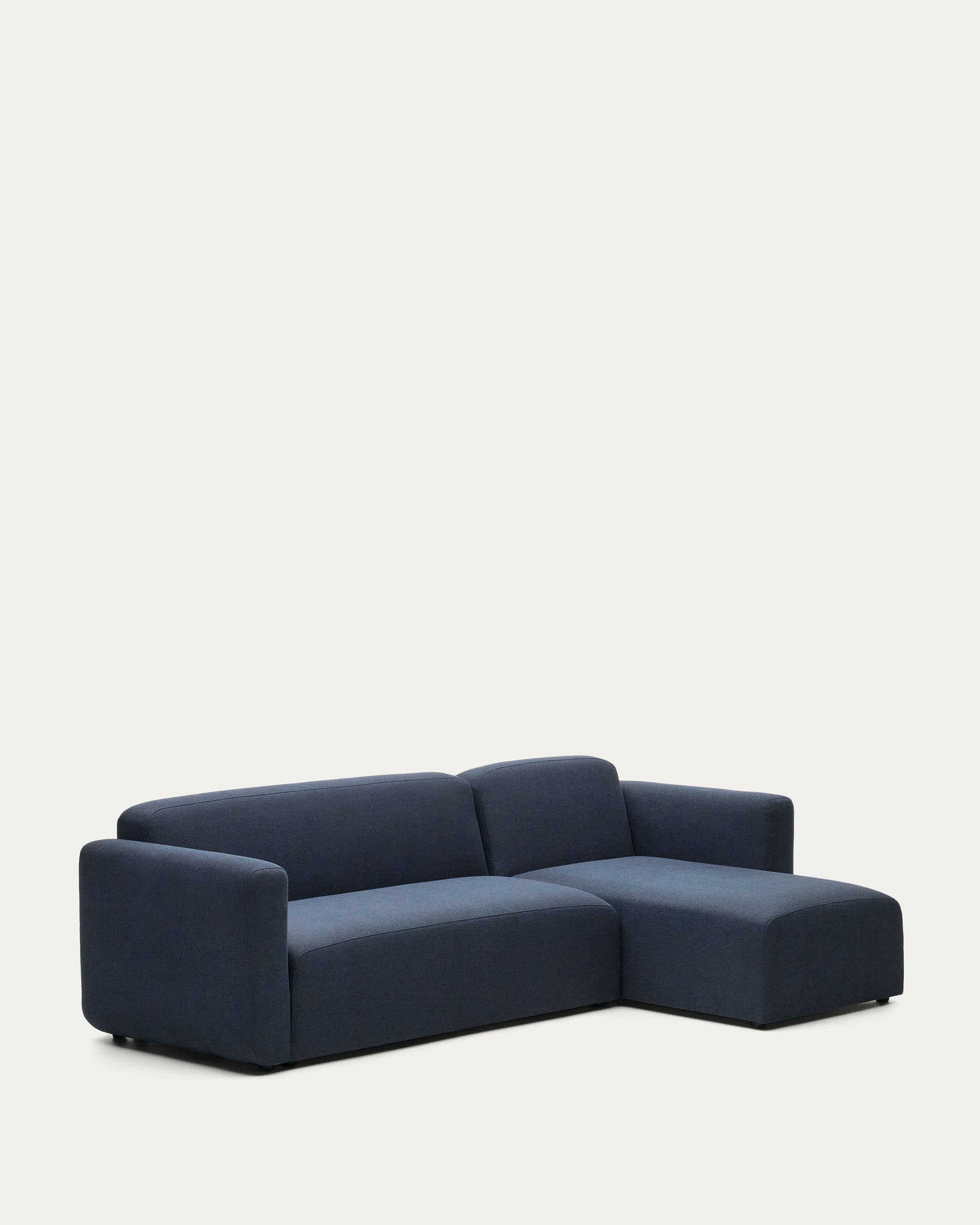 Elegantes, modulares 3-Sitzer-Sofa in Blau mit flexibler Chaiselongue, aus nachhaltigem Holz gefertigt.