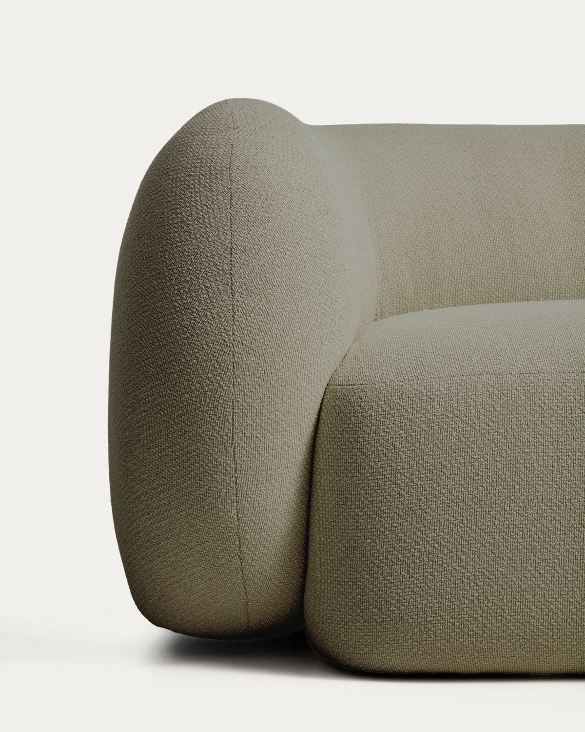 3-Sitzer-Sofa Martina in grünem Chenille 246 cm FSC Mix Credit in Grün präsentiert im Onlineshop von KAQTU Design AG. 3er Sofa ist von Kave Home