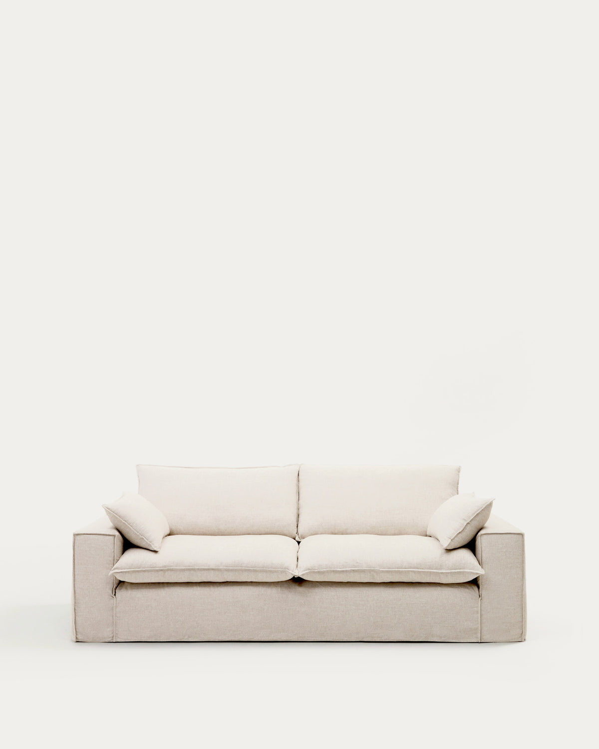 3-Sitzer-Sofa Anarela mit abnehmbarem Bezug aus Leinen und Viskose in Beige, 260 cm, FSC Mix Credit in Beige präsentiert im Onlineshop von KAQTU Design AG. 3er Sofa ist von Kave Home