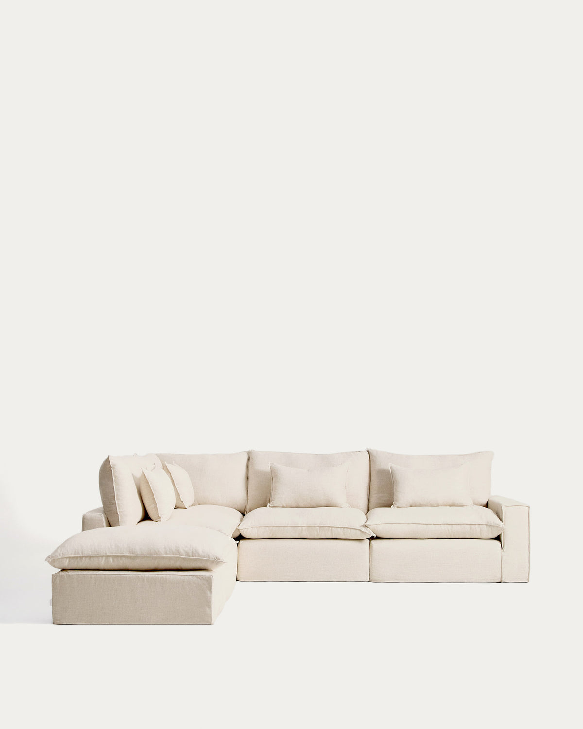 Modulares 6-Sitzer-Ecksofa Anarela mit abnehmbarem Bezug aus Leinen und Viskose in Beige, 307 x 347 cm, FSC Mix Credit in Beige präsentiert im Onlineshop von KAQTU Design AG. 5er Sofa ist von Kave Home