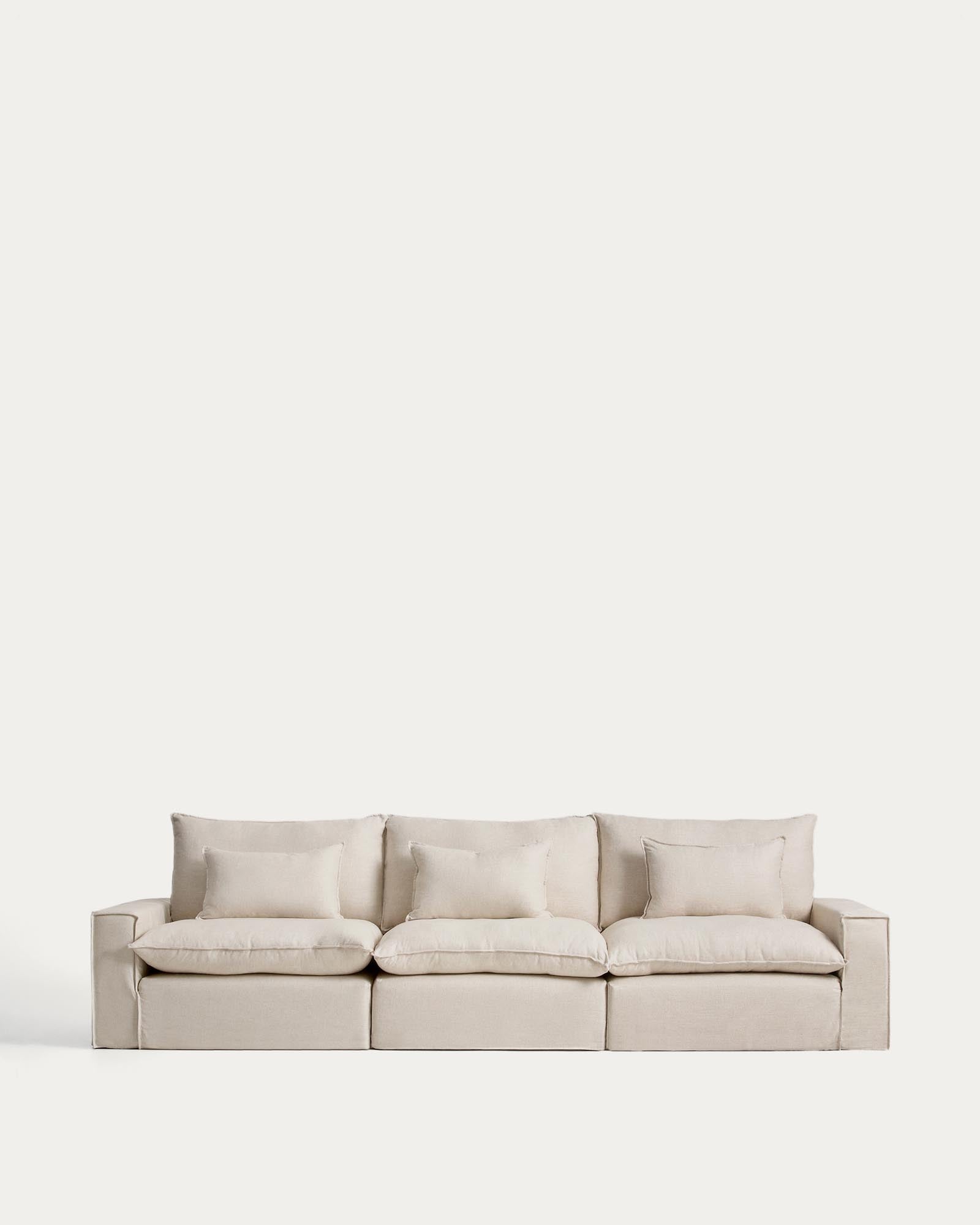 5-Sitzer-Modularsofa Anarela mit abnehmbarem Bezug aus Leinen und Viskose in Beige, 370 cm, FSC Mix Credit in Beige präsentiert im Onlineshop von KAQTU Design AG. 5er Sofa ist von Kave Home