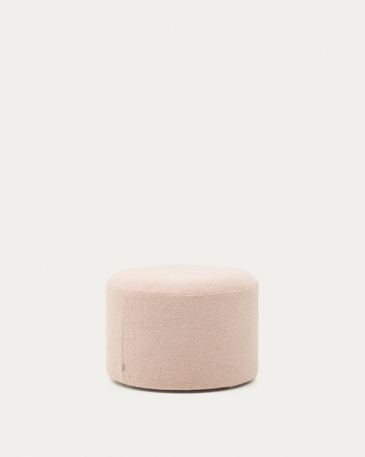 Fusshocker Kaeli mit abnehmbarem Bezug in rosa Bouclé Ø 60 cm in Rosa präsentiert im Onlineshop von KAQTU Design AG. Pouf ist von Kave Home