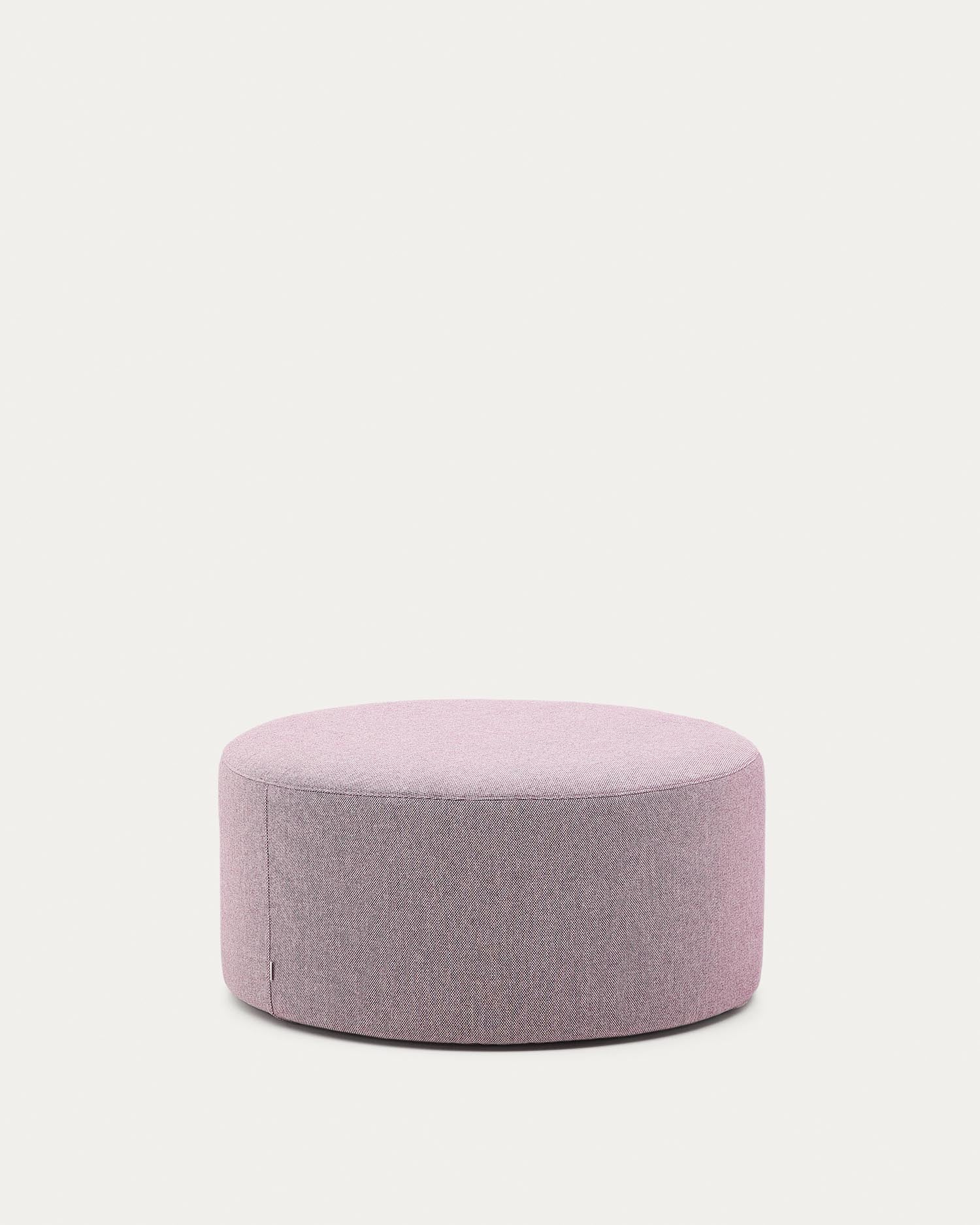 Fußablage mit abnehmbarem Bezug Kaeli violett Ø 90 cm in Lila präsentiert im Onlineshop von KAQTU Design AG. Hocker ist von Kave Home