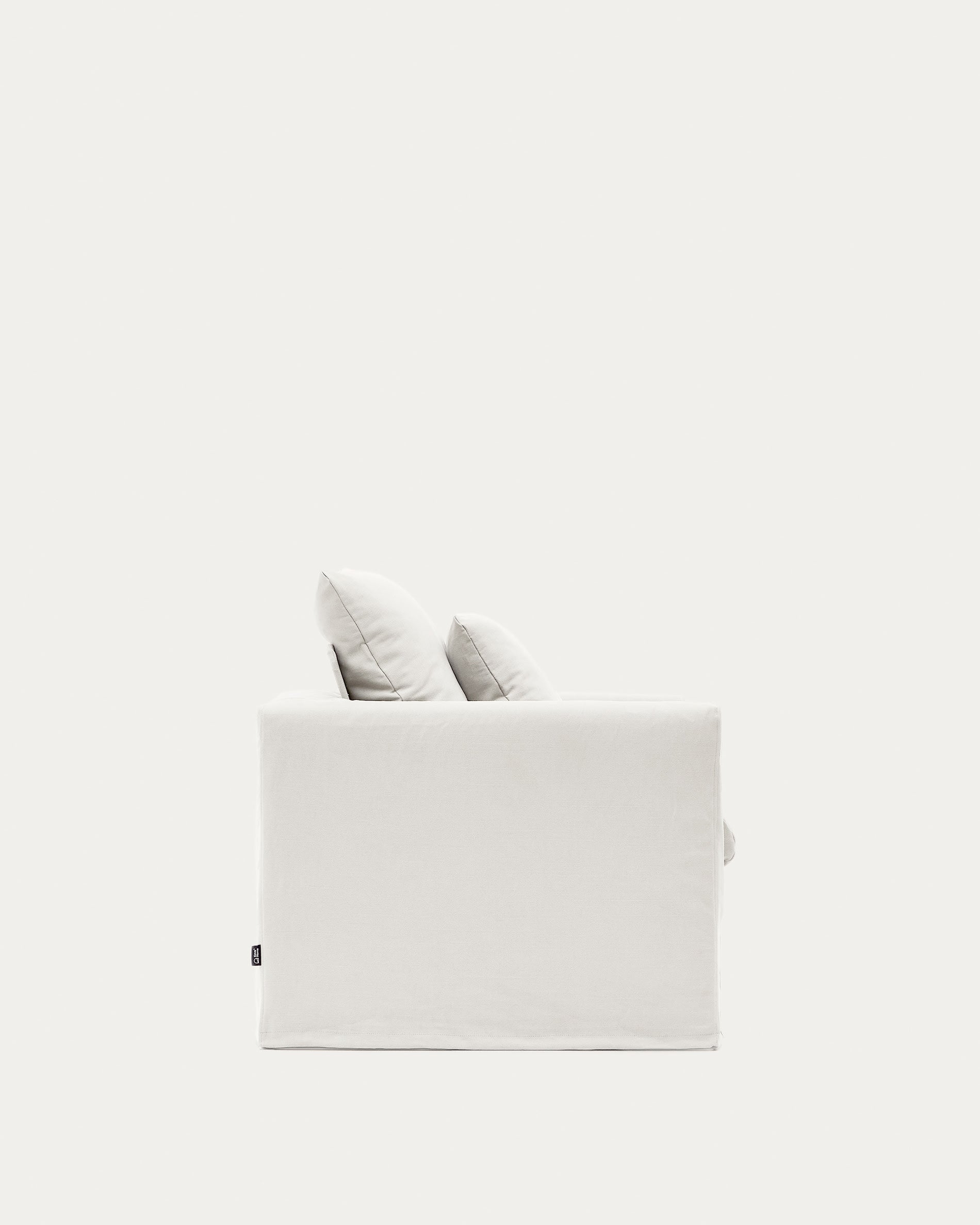 Sessel Nora mit abnehmbarem Bezug und Kissen aus Leinen und Baumwolle in Ecru 92 cm in Ecru präsentiert im Onlineshop von KAQTU Design AG. Sessel ist von Kave Home