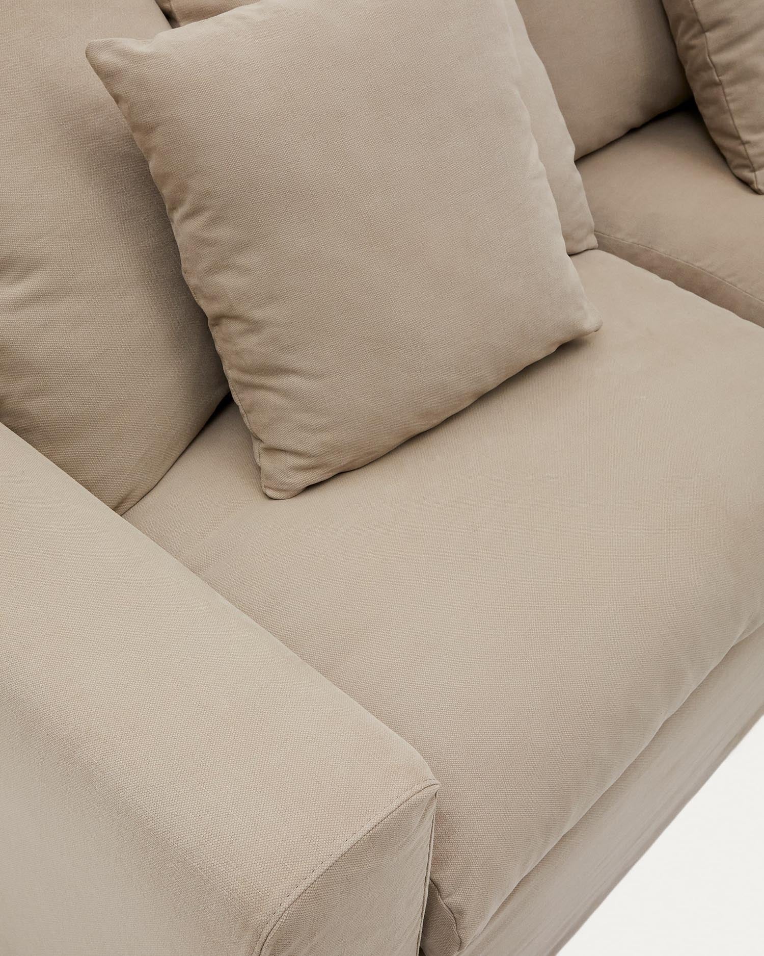 Elegantes Nora 3-Sitzer-Sofa, 240 cm, mit abnehmbaren Leinen-Baumwoll-Kissenbezügen in Taupe, ideal für stilvolle Wohnräume.