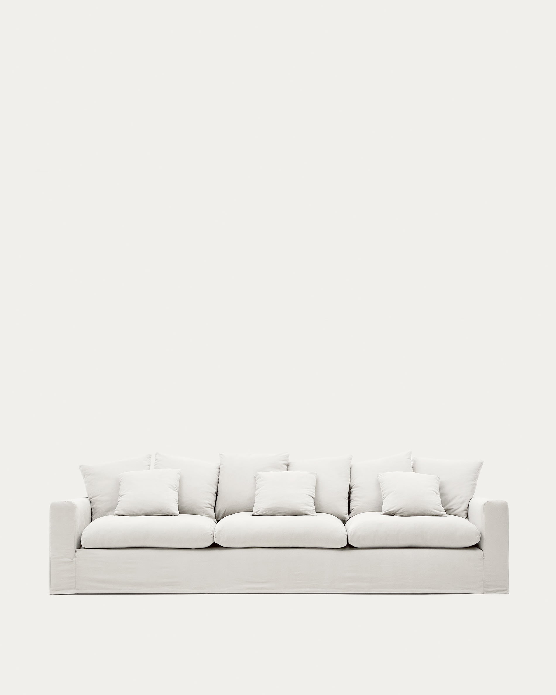 Nora 4 Sitzer Sofa: Eleganz und Komfort mit abziehbaren Leinen-Baumwollbezügen, 340 cm, vielseitig und pflegeleicht.