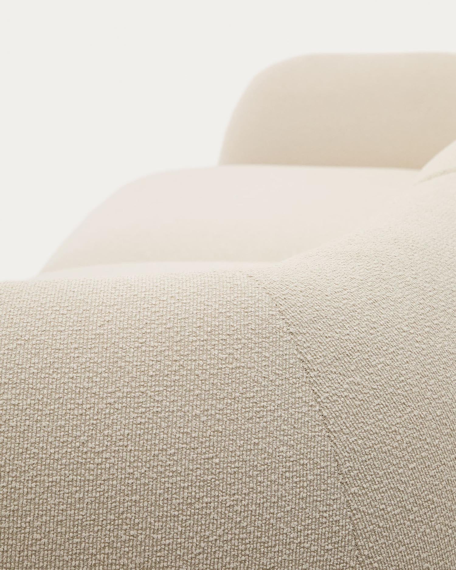 Stilvolles 2-Sitzer-Modularsofa Martina in Ecru mit Chaiselongue rechts. Hochwertiger Chenille-Stoff für maximalen Komfort und zeitgemäßes Design.