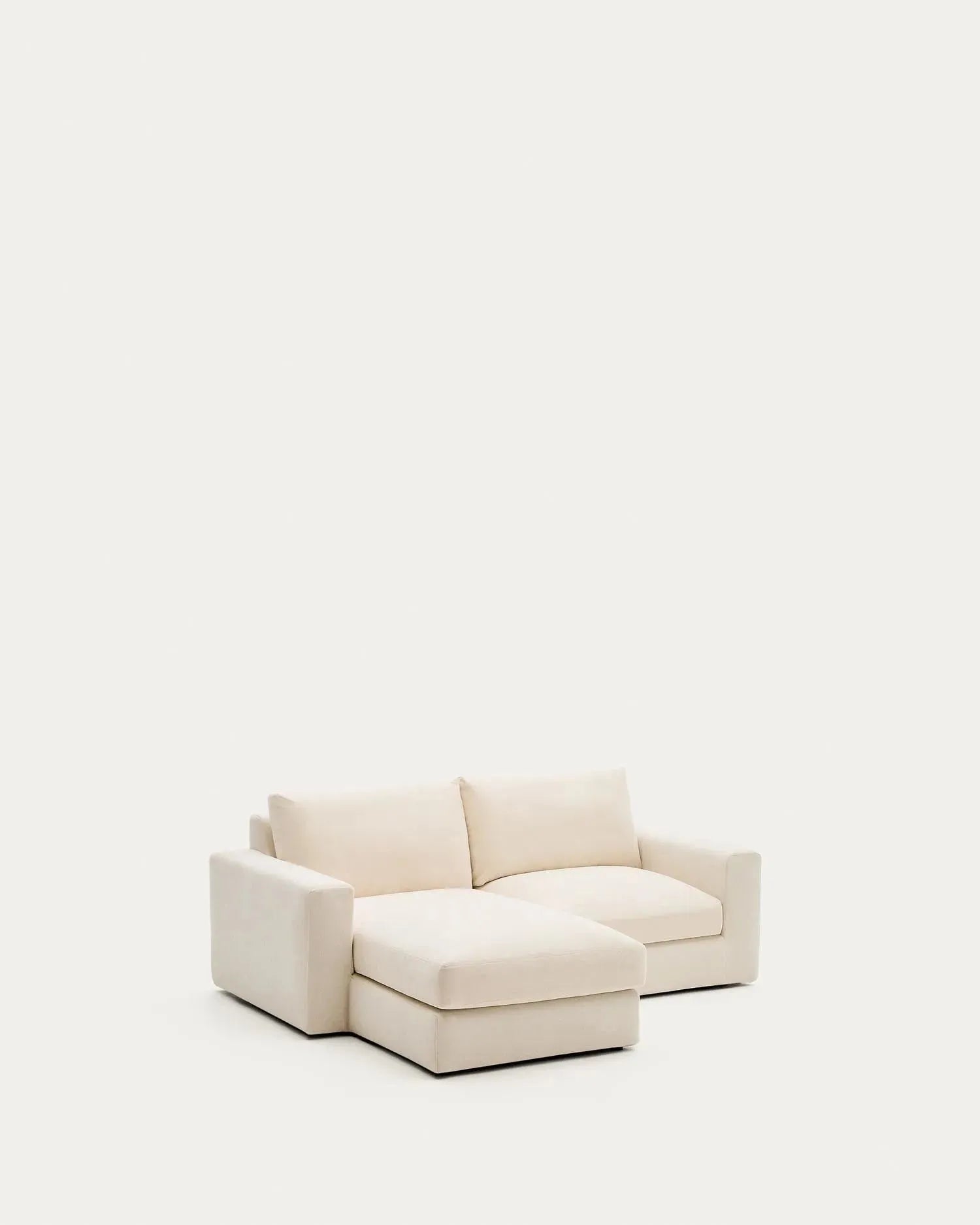 Modulares Sofa Alea für 3 Personen mit abnehmbarem Bezug aus Chenille mit Chaiselongue links in Ecru, 220 cm in Ecru präsentiert im Onlineshop von KAQTU Design AG. 3er Sofa ist von Kave Home