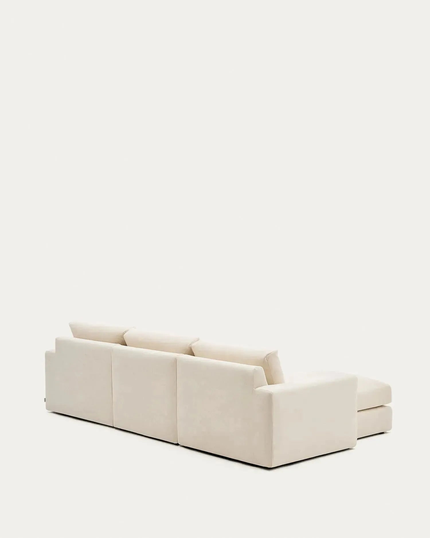 Modulares Sofa Alea für 4 Personen mit abnehmbarem Bezug aus Chenille mit Chaiselongue links in Ecru, 310 cm in Ecru präsentiert im Onlineshop von KAQTU Design AG. 4er Sofa ist von Kave Home