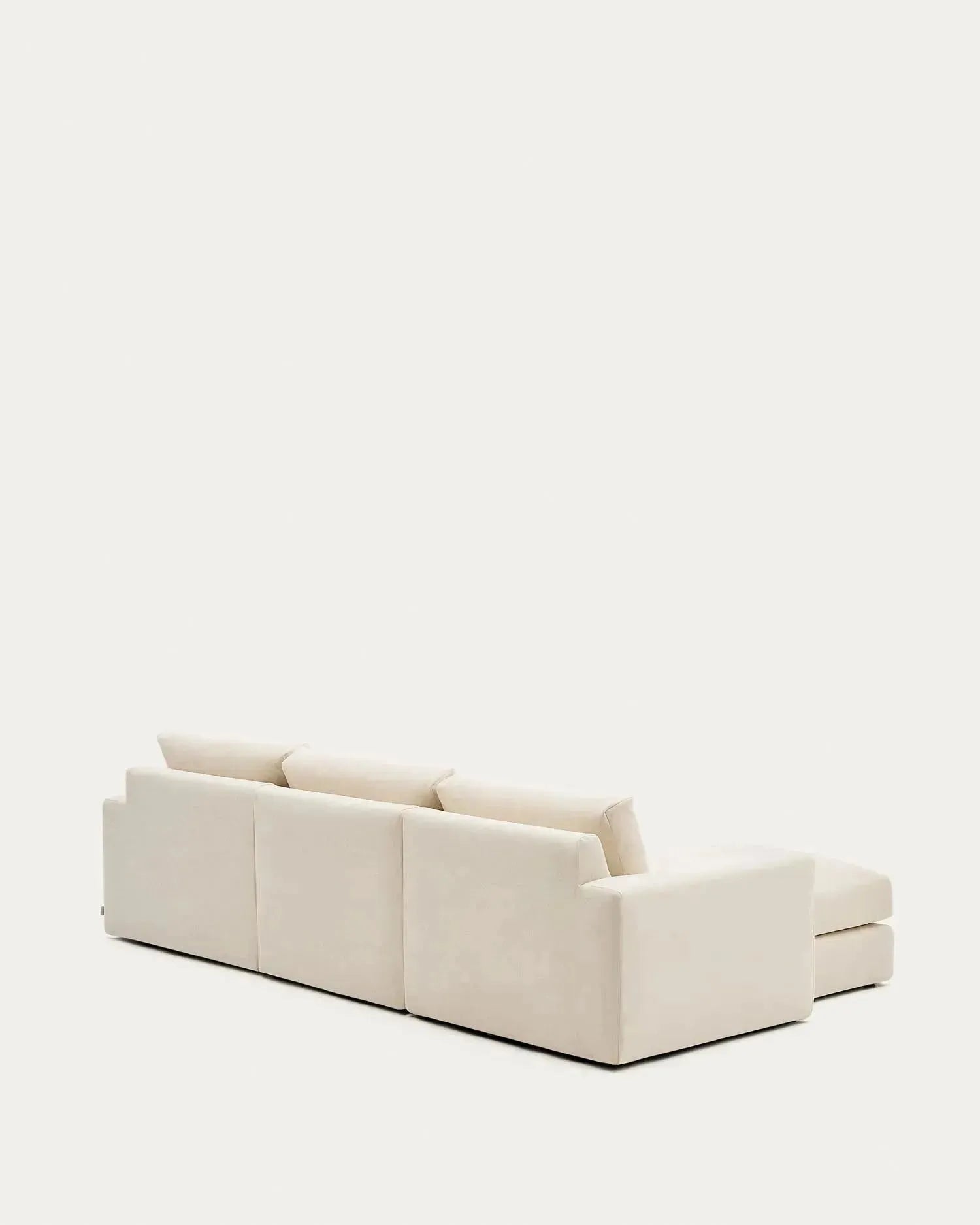 Modulares Sofa Alea für 4 Personen mit abnehmbarem Bezug aus Chenille mit Chaiselongue links in Ecru, 310 cm in Ecru präsentiert im Onlineshop von KAQTU Design AG. 4er Sofa ist von Kave Home