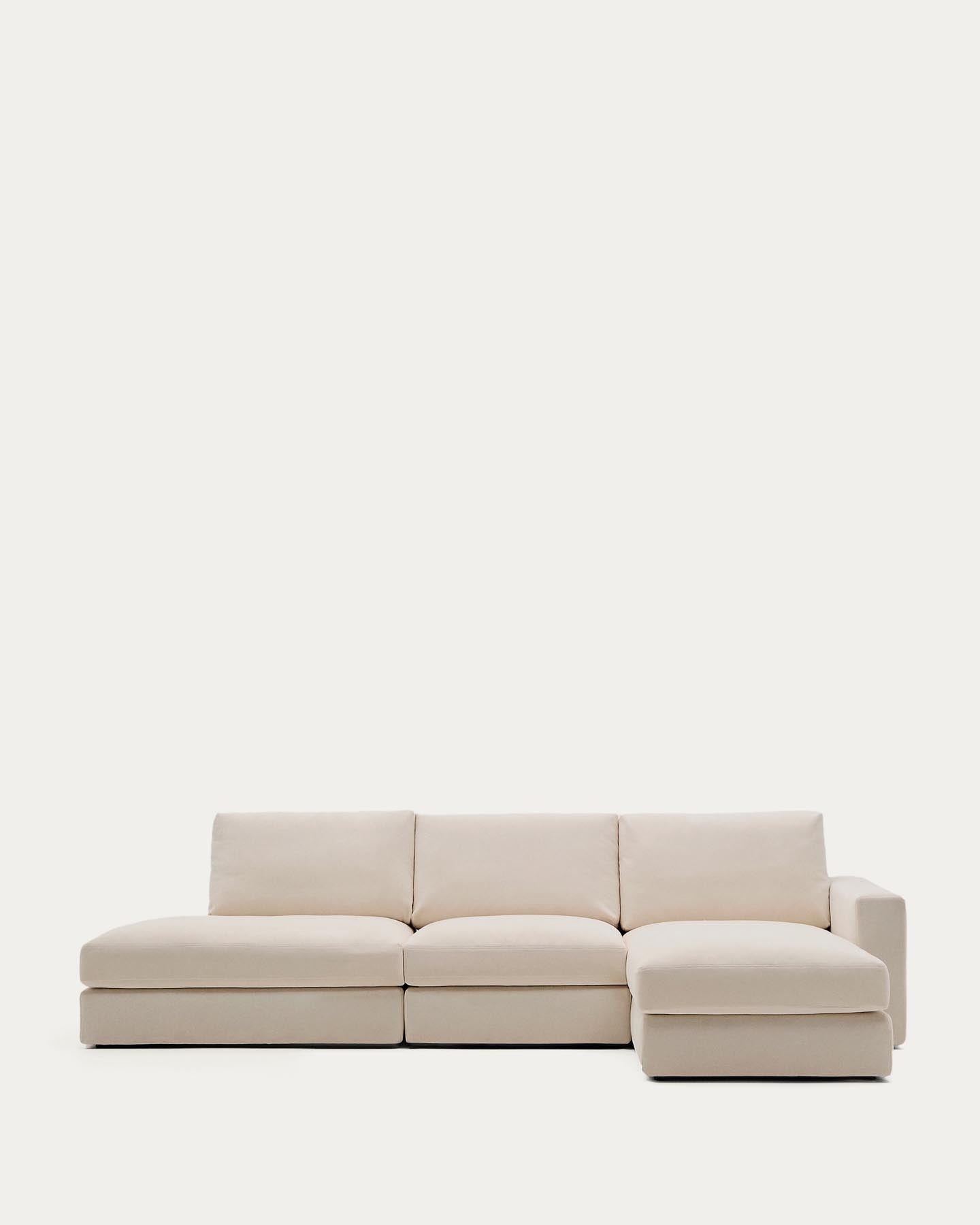 Modulares Sofa Alea für 5 Personen mit abnehmbarem Bezug aus Chenille mit Chaiselongue rechts in Beige, 340 cm in Beige präsentiert im Onlineshop von KAQTU Design AG. 3er Sofa ist von Kave Home