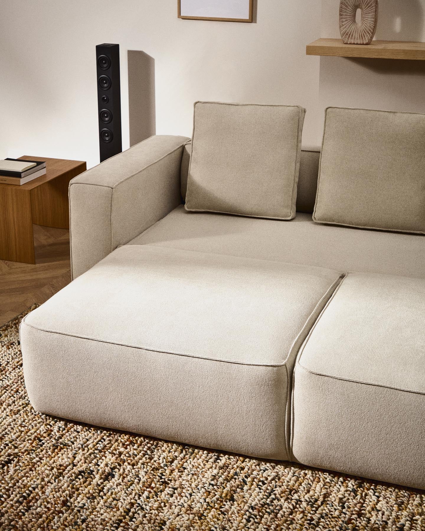 3-Sitzer Bettsofa Marela in beiger Chenille, 236 cm, FSC Mix Credit in Beige präsentiert im Onlineshop von KAQTU Design AG. Bettsofa ist von Kave Home