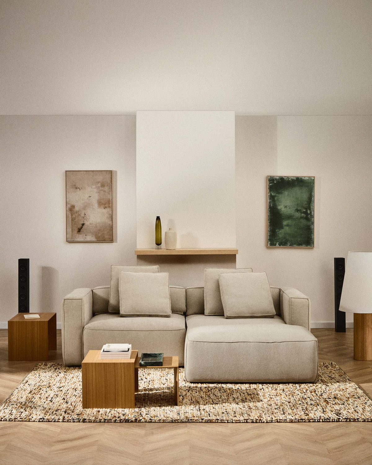 3-Sitzer Bettsofa Marela mit Chaiselongue rechts in beiger Chenille, 236 cm, FSC Mix Credit in Beige präsentiert im Onlineshop von KAQTU Design AG. Bettsofa ist von Kave Home