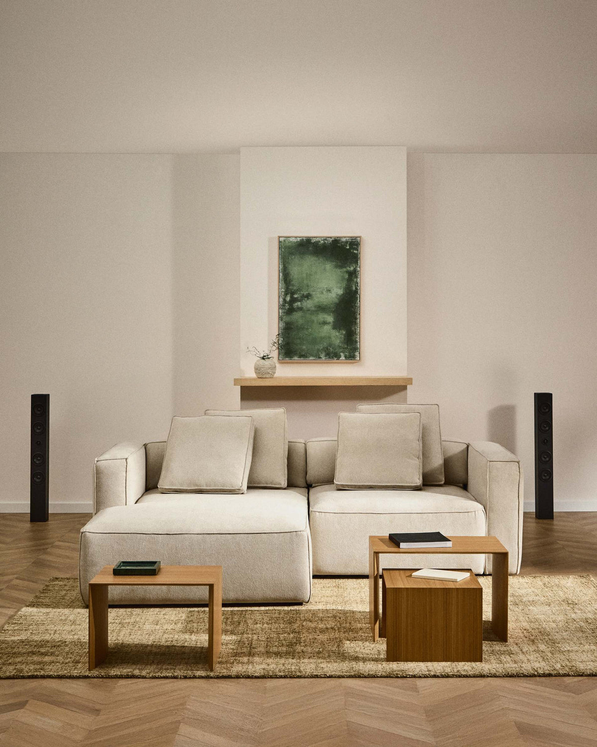 3-Sitzer Bettsofa Marela mit Chaiselongue links in beiger Chenille, 236 cm, FSC Mix Credit in Beige präsentiert im Onlineshop von KAQTU Design AG. Bettsofa ist von Kave Home