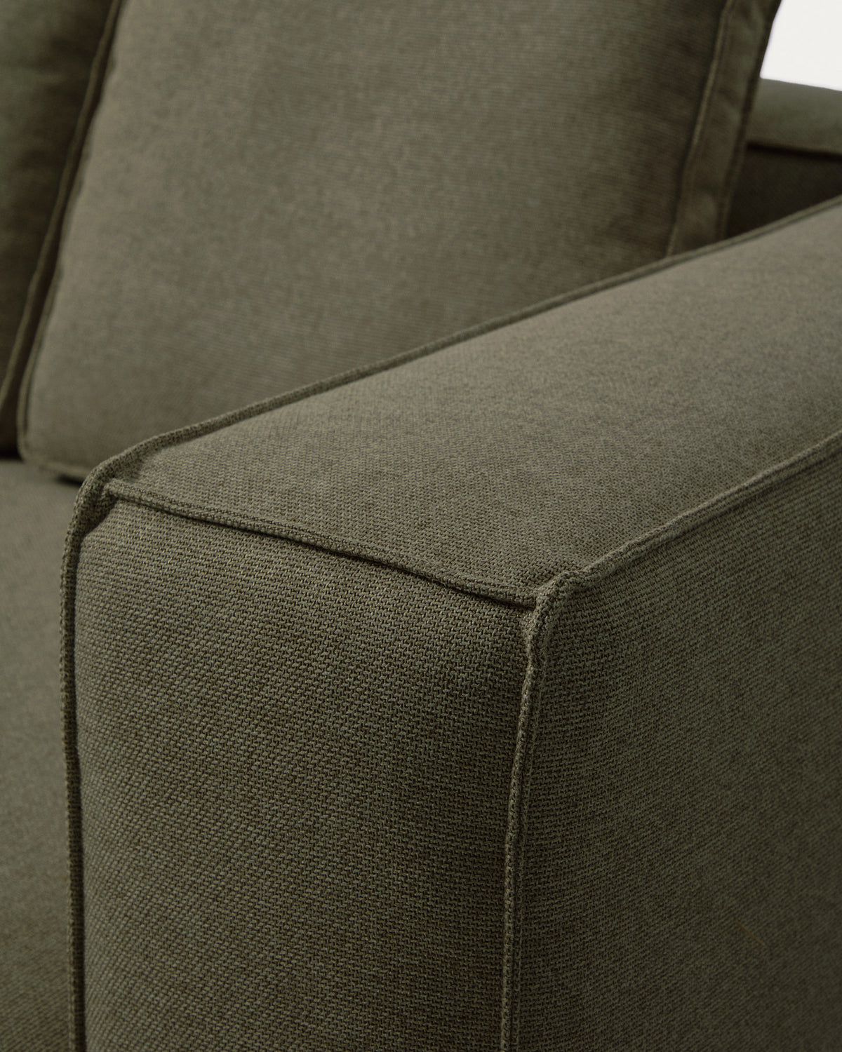 Dunkelgrünes Bettsofa Marela mit Chaiselongue links, Gewebebezug, Armlehnen, schwarze Beine
