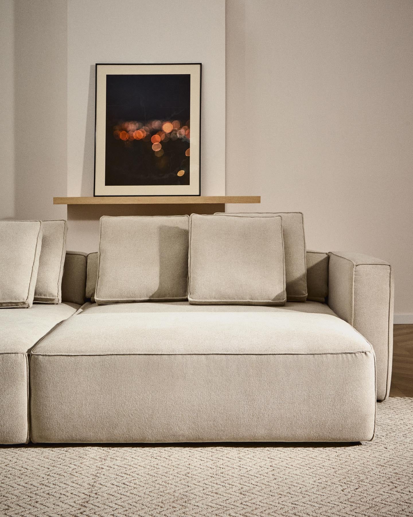3-Sitzer Bettsofa Marela mit Chaiselongue links in beiger Chenille, 276 cm, FSC Mix Credit in Beige präsentiert im Onlineshop von KAQTU Design AG. Bettsofa ist von Kave Home