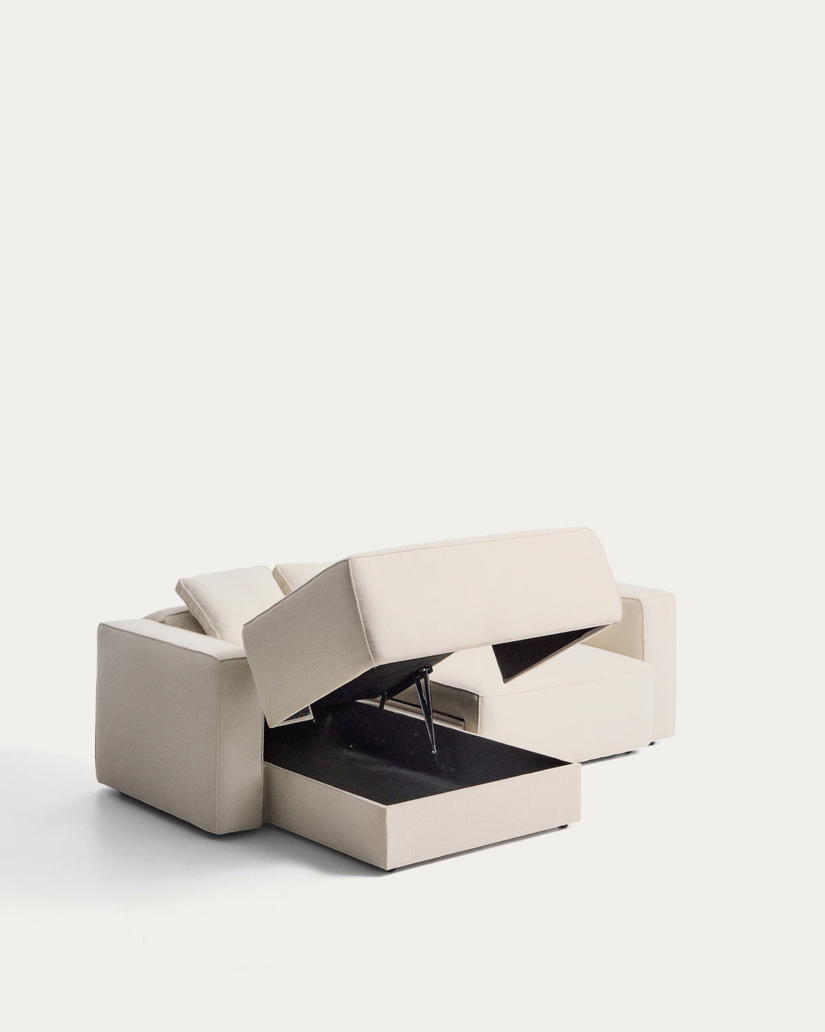 3-Sitzer-Bettsofa Marela in Écru mit Chenille-Bezug, Armlehnen, Chaiselongue links, schwarze Beine