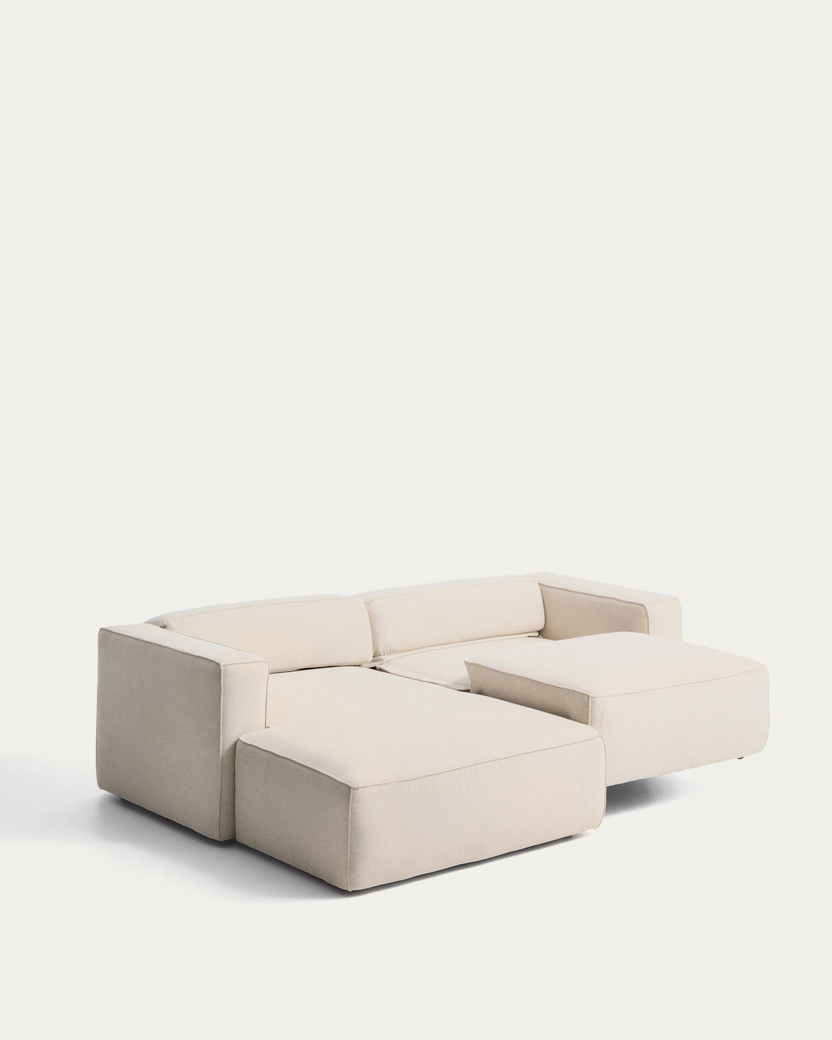 3-Sitzer-Bettsofa Marela in Écru mit Chenille-Bezug, Armlehnen, Chaiselongue links, schwarze Beine