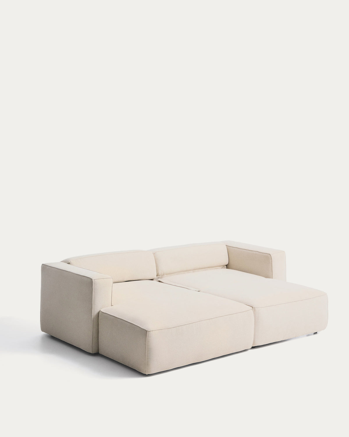 3-Sitzer-Bettsofa Marela in Écru mit Chenille-Bezug, Armlehnen, Chaiselongue links, schwarze Beine