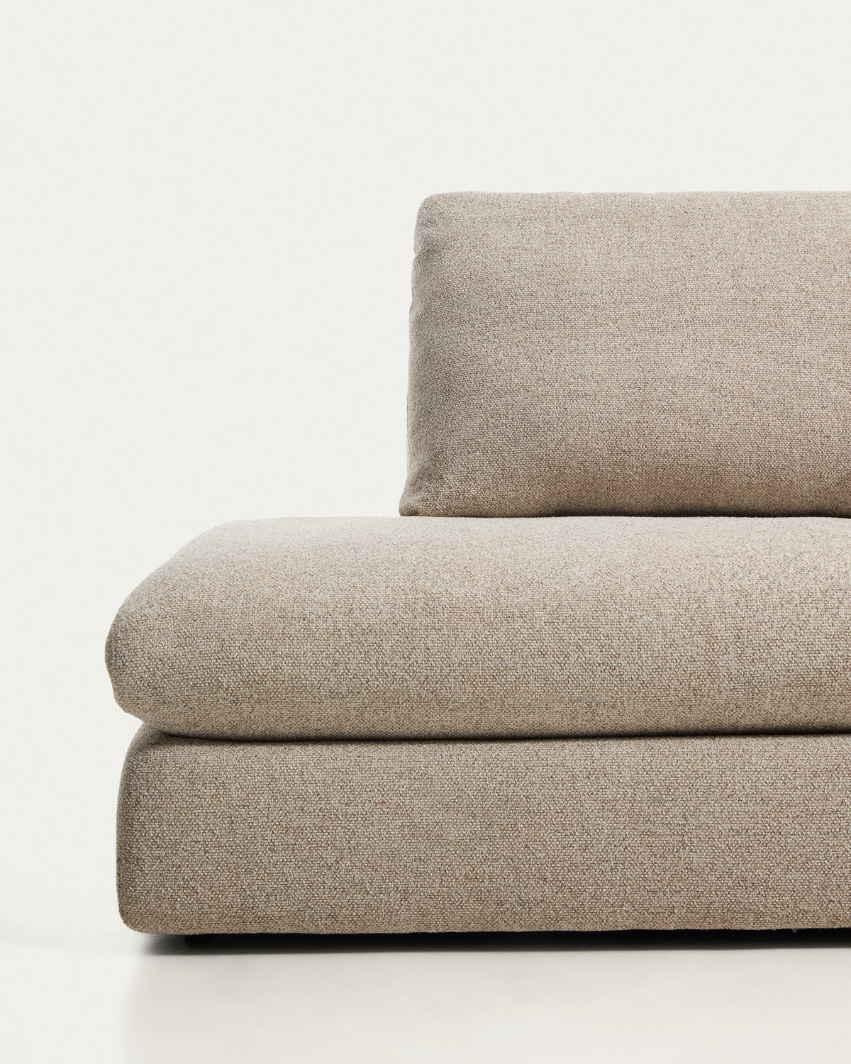 5-Sitzer Ecksofa Vera mit Randmodul links in Beige, 245 x 330 cm, FSC Mix Credit in Beige präsentiert im Onlineshop von KAQTU Design AG. 5er Sofa ist von Kave Home