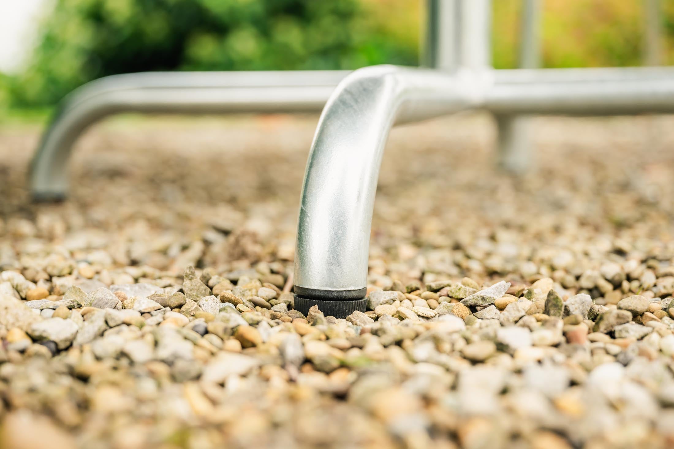 Hochwertiger Davos Glasfaser-Salontisch ø100/62 cm, klappbar, wetterfest, hitzebeständig, pflegeleicht, langlebig und nachhaltig – perfekt für Garten, Terrasse und Outdoor-Bereich.