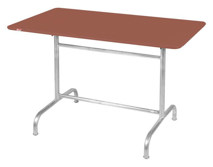 Rigi Metall-Gartentisch 120x70 klappbar in Pastellterracotta präsentiert im Onlineshop von KAQTU Design AG. Gartentisch ist von Schaffner