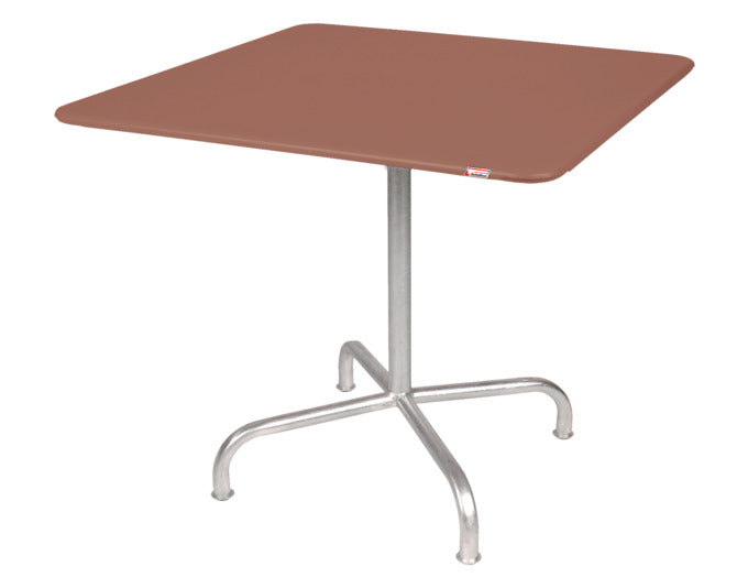 Rigi Metall-Gartentisch 80x80 klappbar in Pastellterracotta präsentiert im Onlineshop von KAQTU Design AG. Gartentisch ist von Schaffner