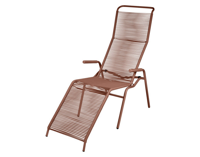 Säntis Spaghetti Liegestuhl in Pastellterracotta präsentiert im Onlineshop von KAQTU Design AG. Liegestuhl ist von Schaffner