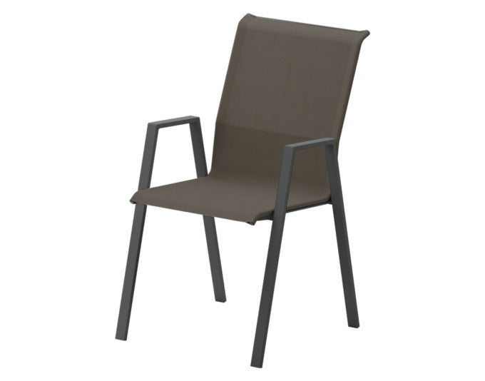 Luzern Textil-Sessel  mit Armlehne Comfort in Cremebraun präsentiert im Onlineshop von KAQTU Design AG. Gartenstuhl mit Armlehnen ist von Schaffner