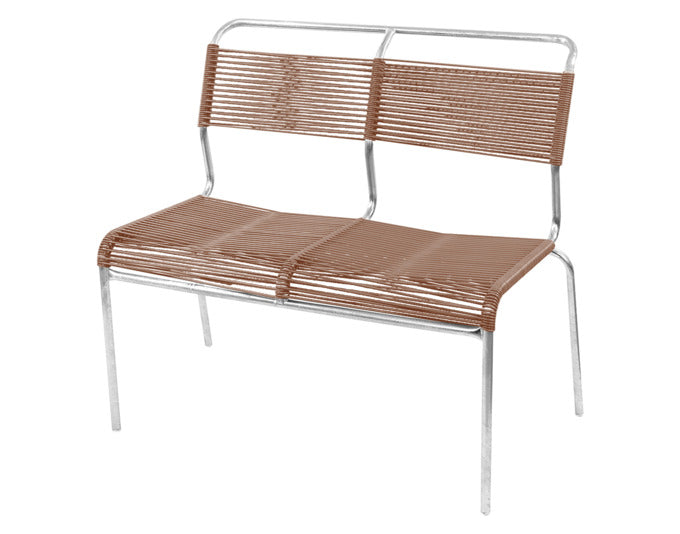 Elegante, wetterfeste Säntis Spaghetti 2er Gartenbank ohne Armlehne aus verzinktem Stahl. Schweizer Qualität, langlebig, pflegeleicht und perfekt für Garten & Terrasse.
