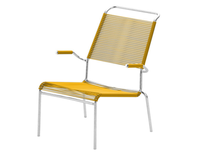 Säntis Lounger Spaghetti mit Armlehne Hochlehner in Gelb / Feuerverzinkt präsentiert im Onlineshop von KAQTU Design AG. Outdoor-Sessel mit Armlehnen ist von Schaffner