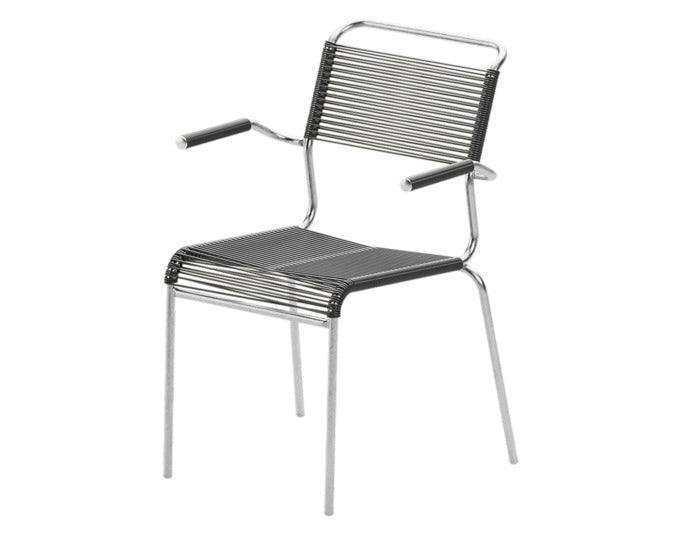 Säntis Spaghetti-Gartenstuhl mit Armlehne in Anthrazit präsentiert im Onlineshop von KAQTU Design AG. Gartenstuhl mit Armlehnen ist von Schaffner