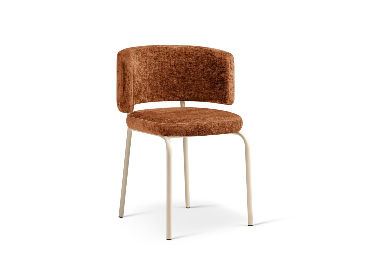 Zwei Stühle mit Buchenholz-Gestell, Stahlbeinen und grünem Chenille-Bezug Perfect Harmony, gepolsterte Sitzfläche und Rückenlehne.