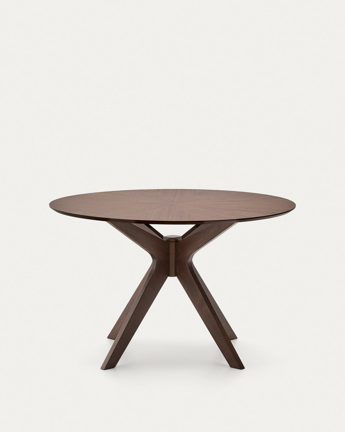 Naanim runder Tisch aus Nussholzfurnier Ø 120 cm in Dunkelbraun präsentiert im Onlineshop von KAQTU Design AG. Esstisch ist von Kave Home